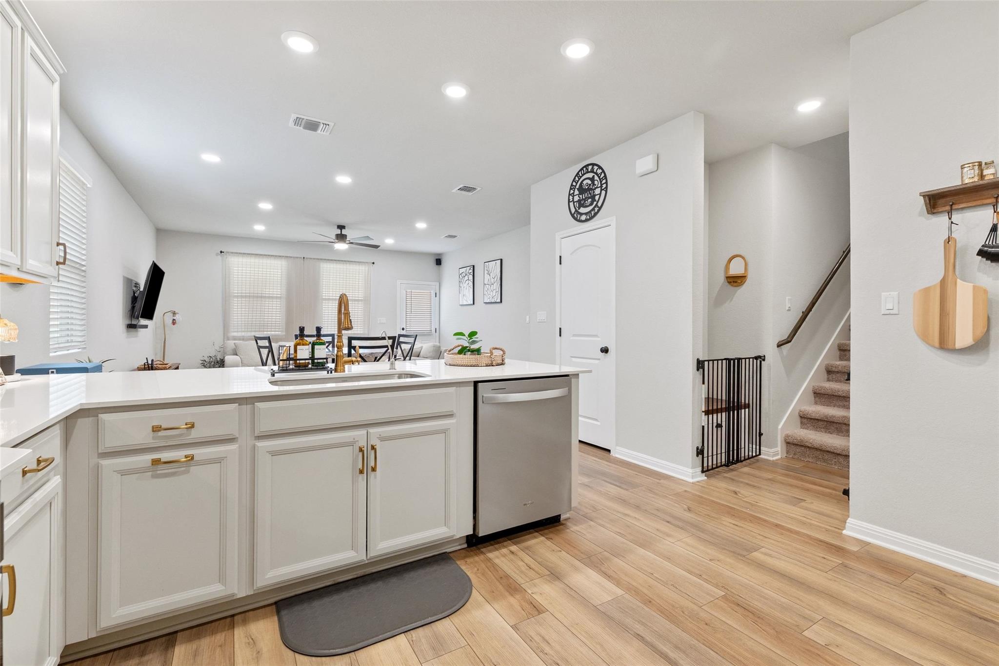 117 Marvins Bnd, Georgetown, TX 78626