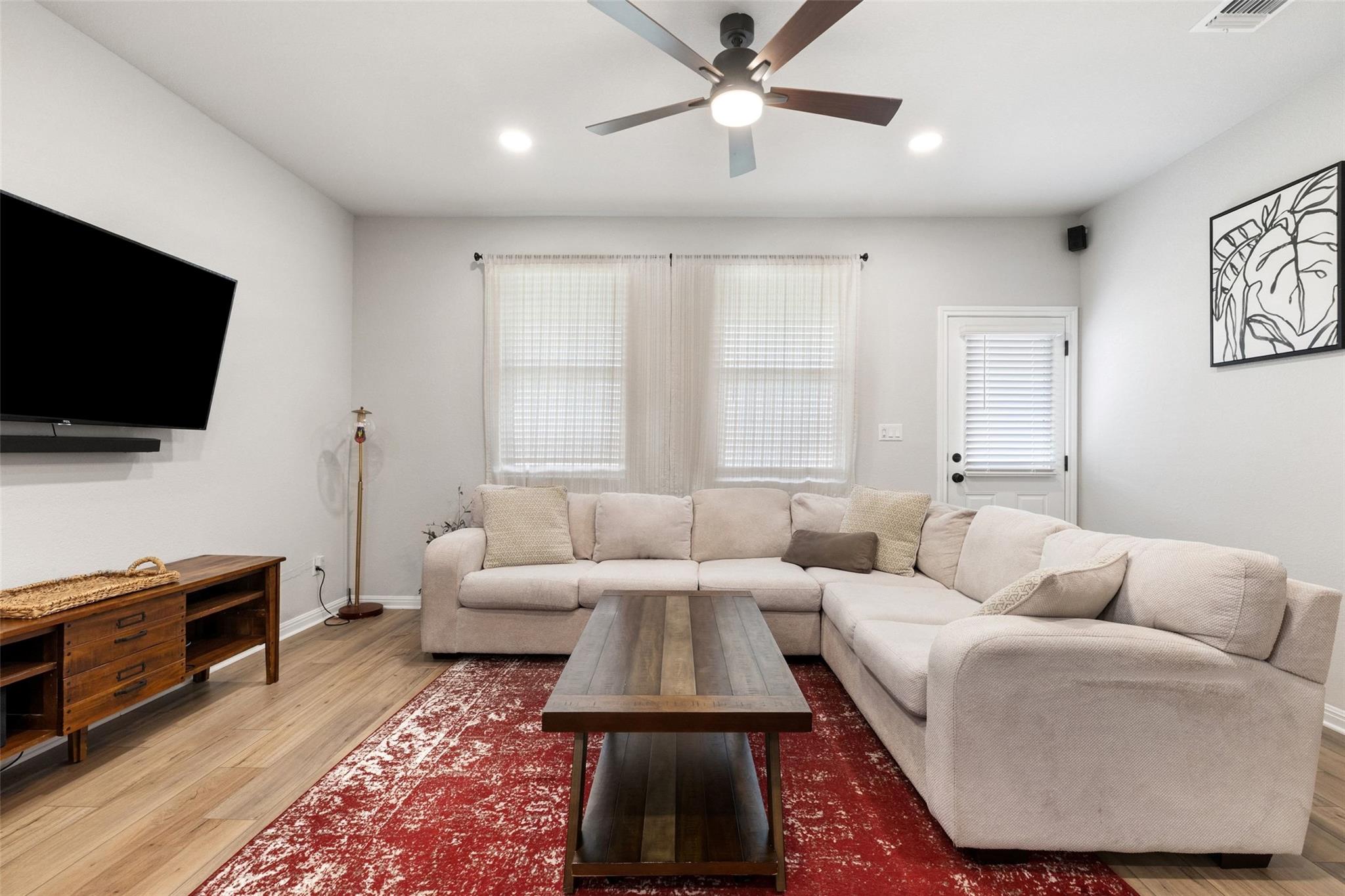 117 Marvins Bnd, Georgetown, TX 78626