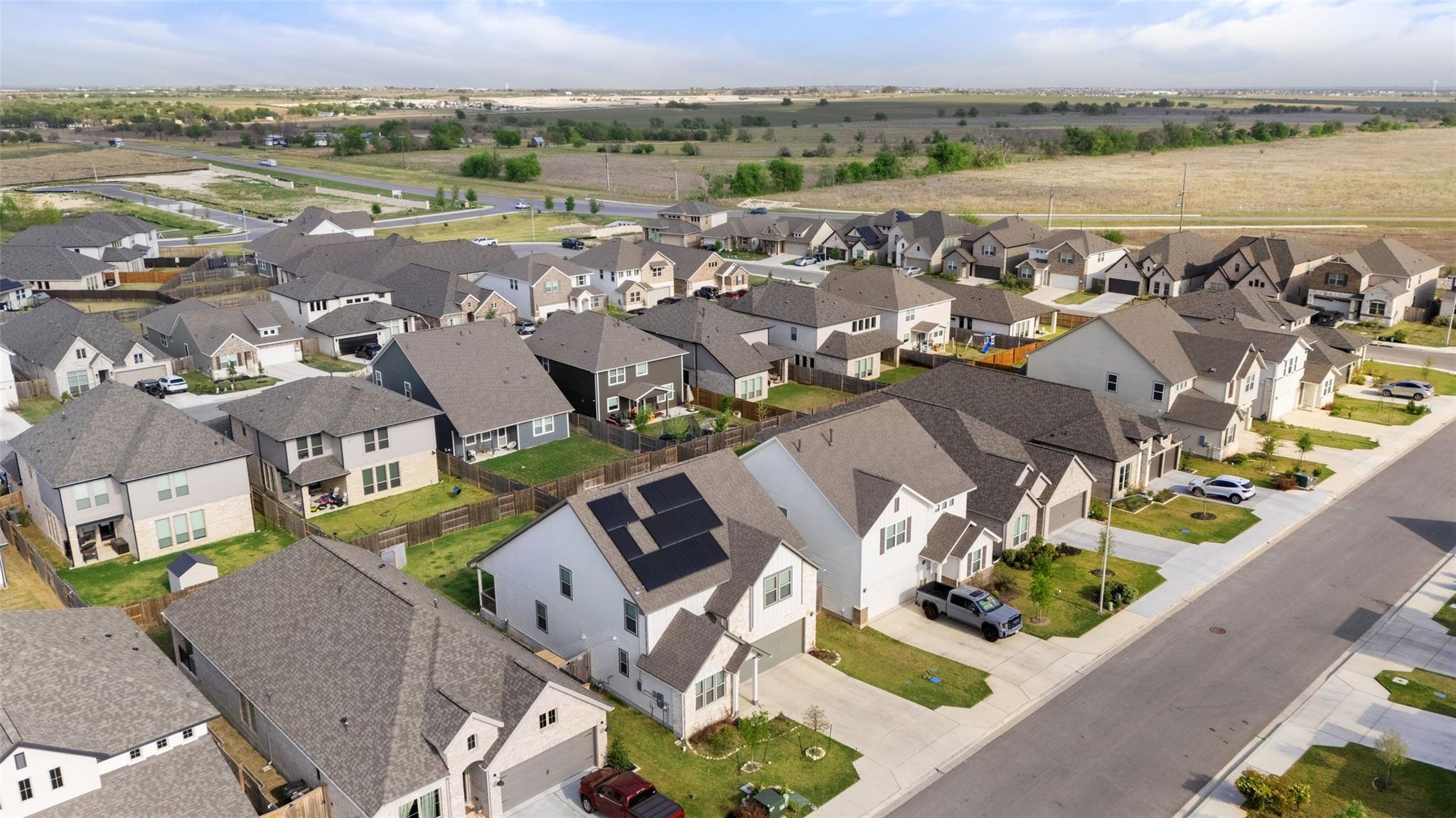 117 Marvins Bnd, Georgetown, TX 78626