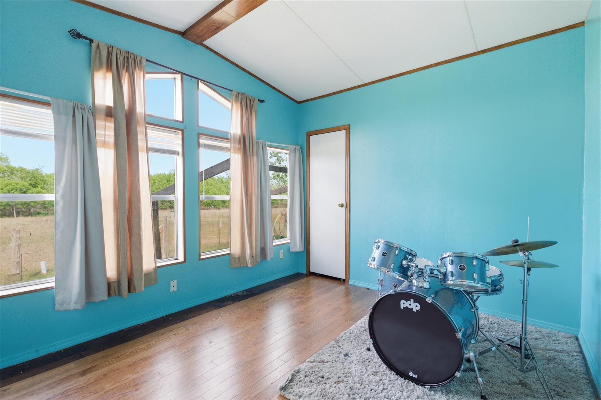 1150 Walter Hoffman Rd, Cedar Creek, TX 78612