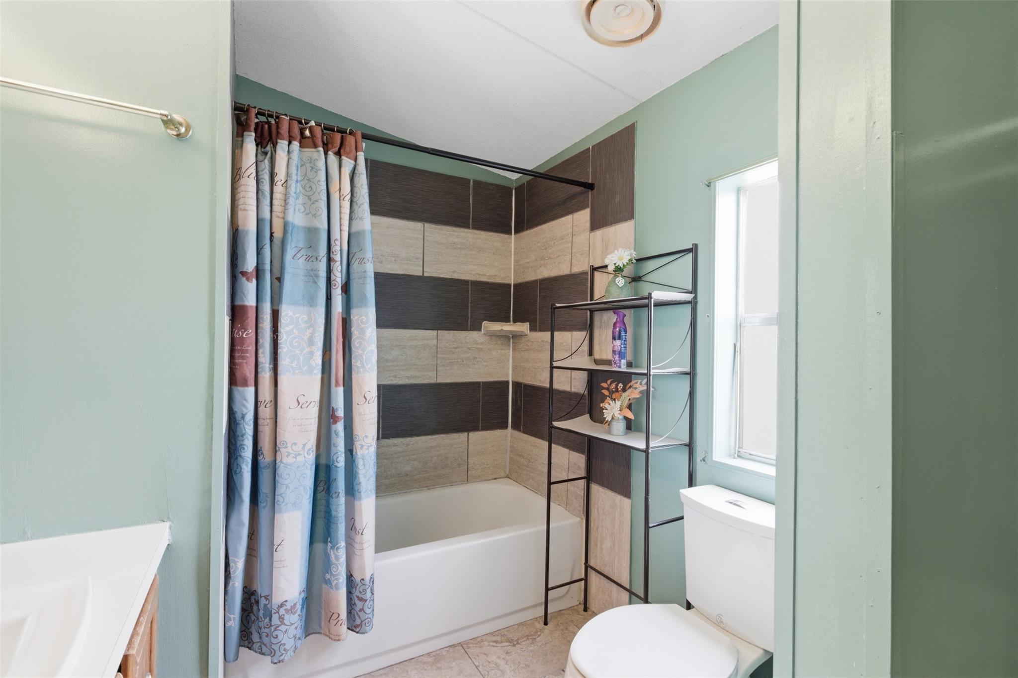 1150 Walter Hoffman Rd, Cedar Creek, TX 78612