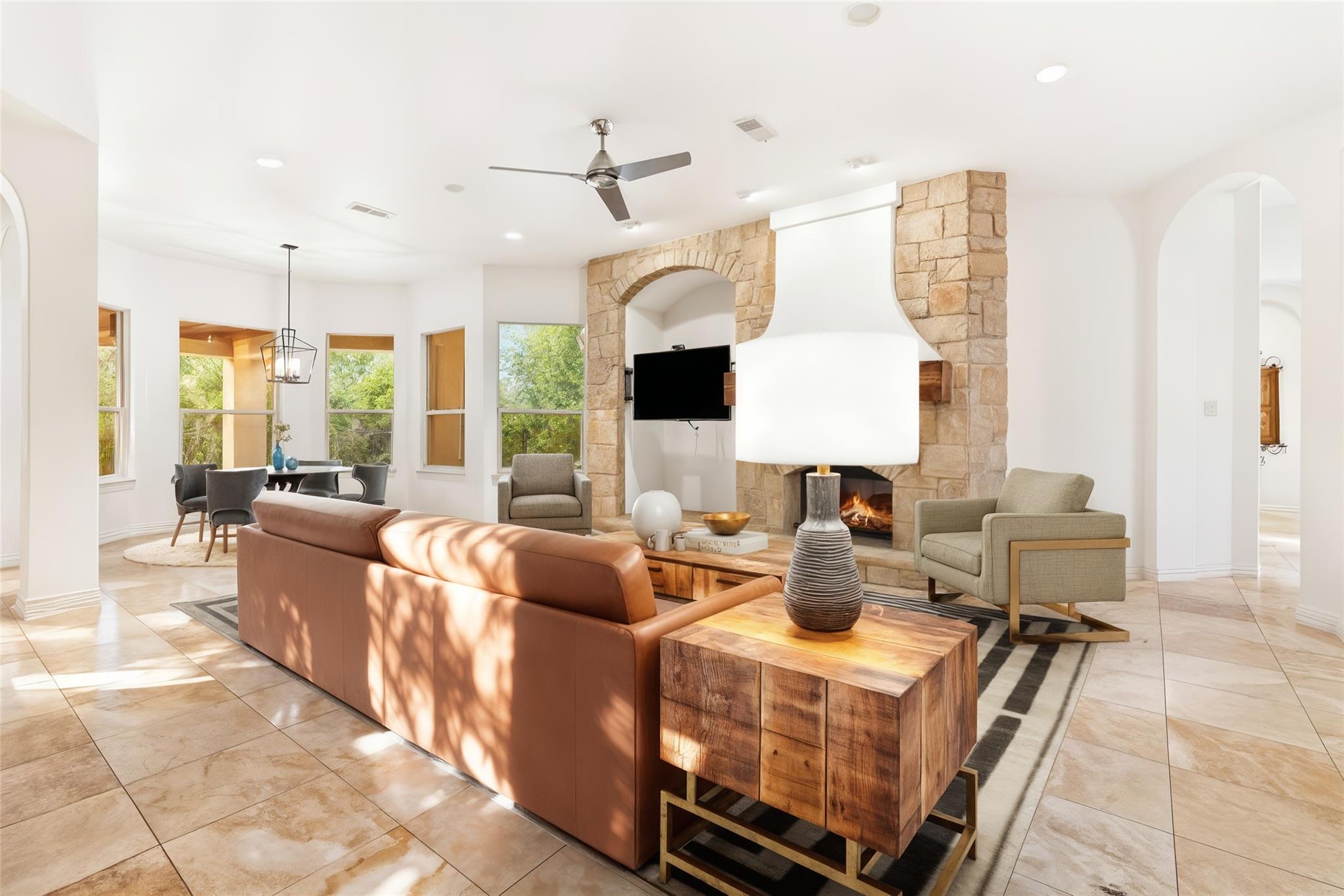 101 Lakeway Hills Cv, Lakeway, TX 78734