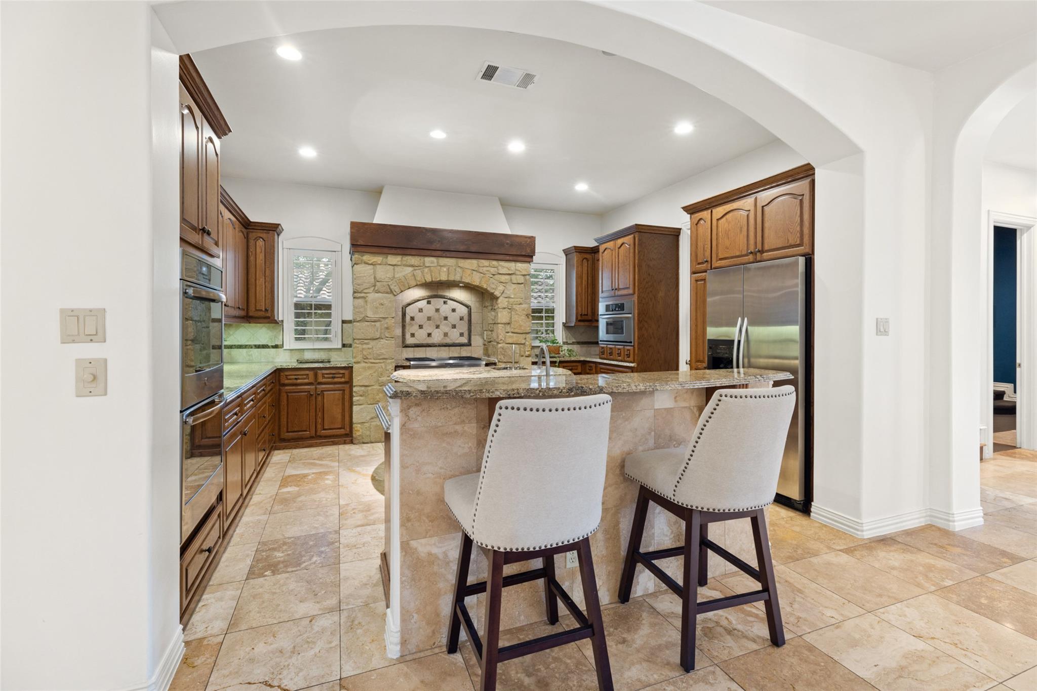 101 Lakeway Hills Cv, Lakeway, TX 78734