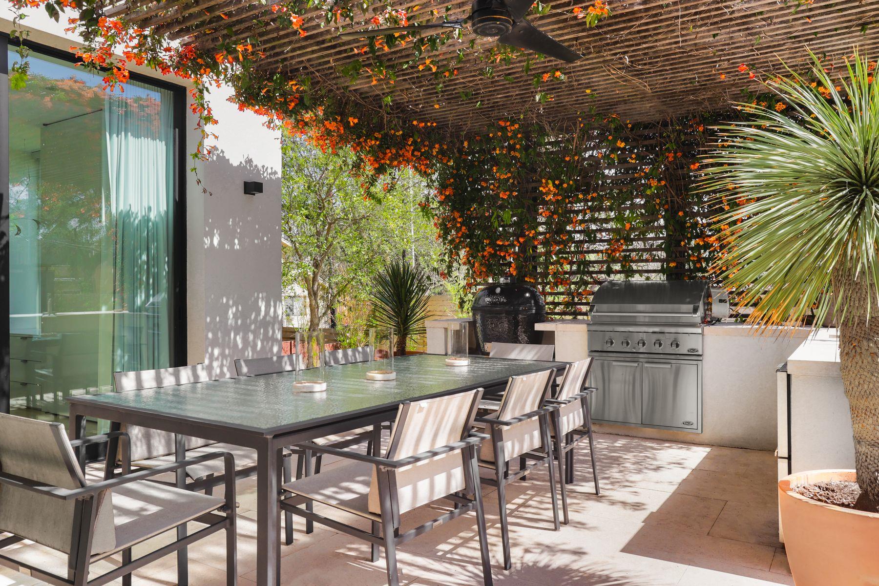 303 Farley Trl, Austin, TX 78746