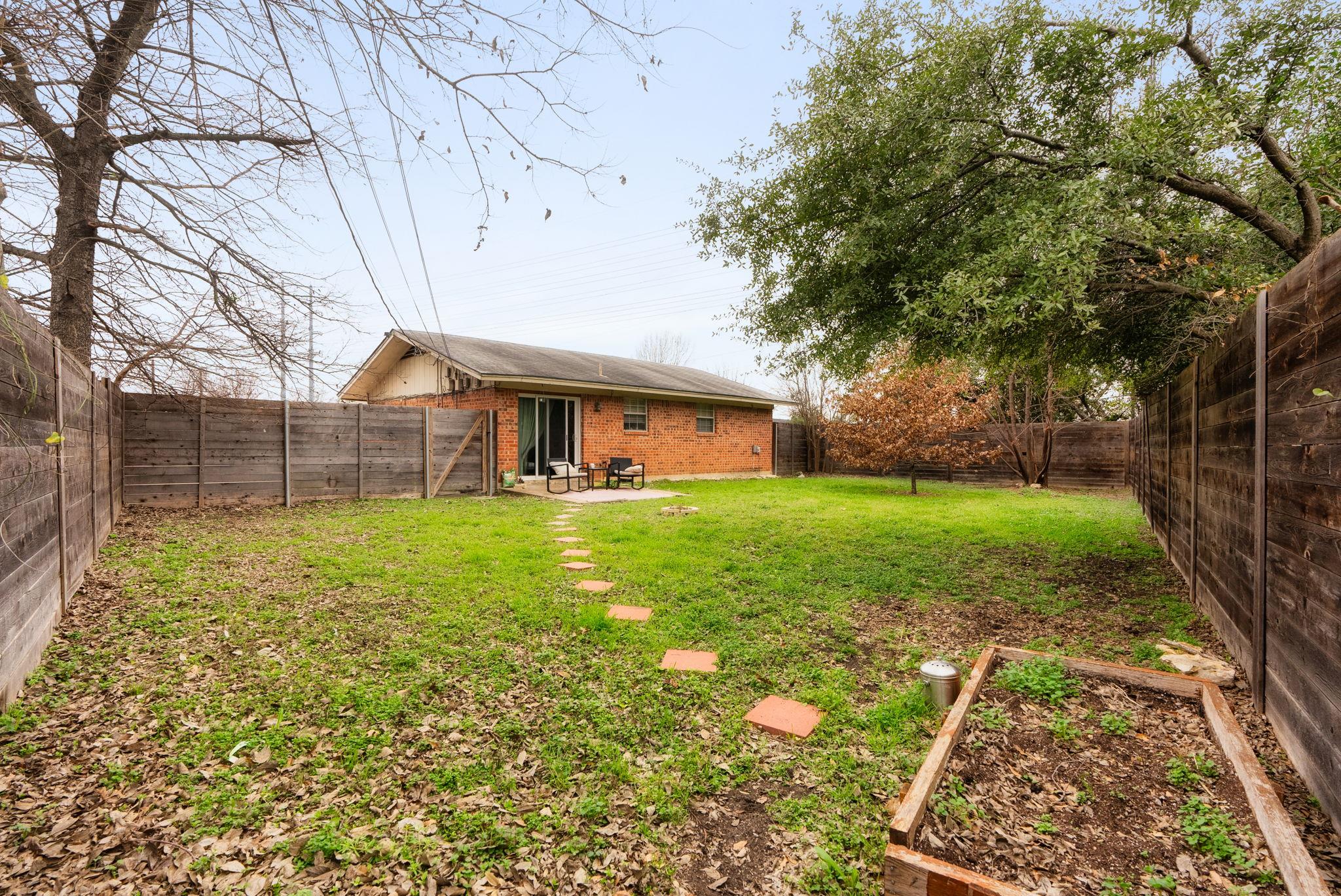 2408 Ventura Dr # A, Austin, TX 78741
