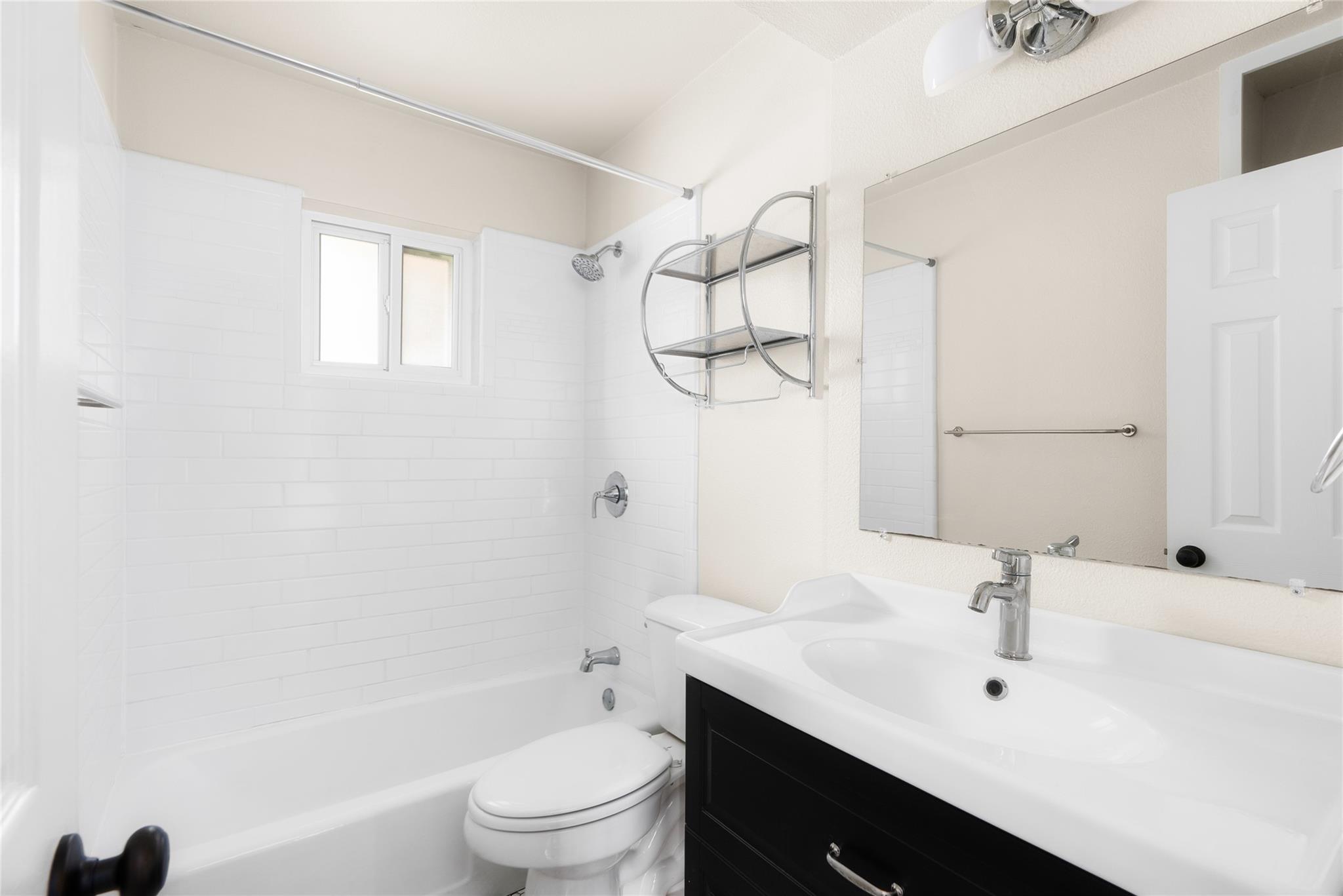 2408 Ventura Dr # A, Austin, TX 78741