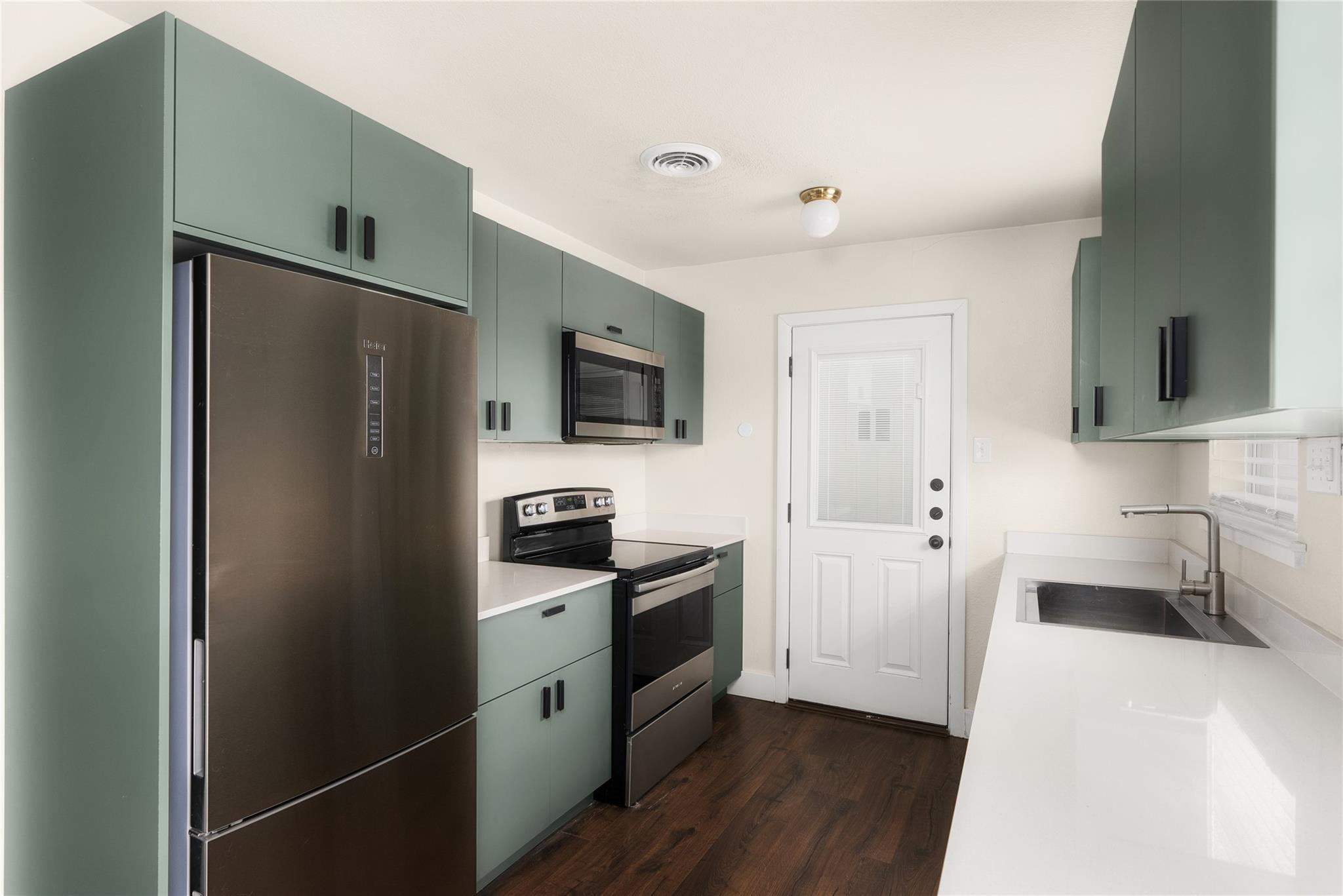 2408 Ventura Dr # A, Austin, TX 78741