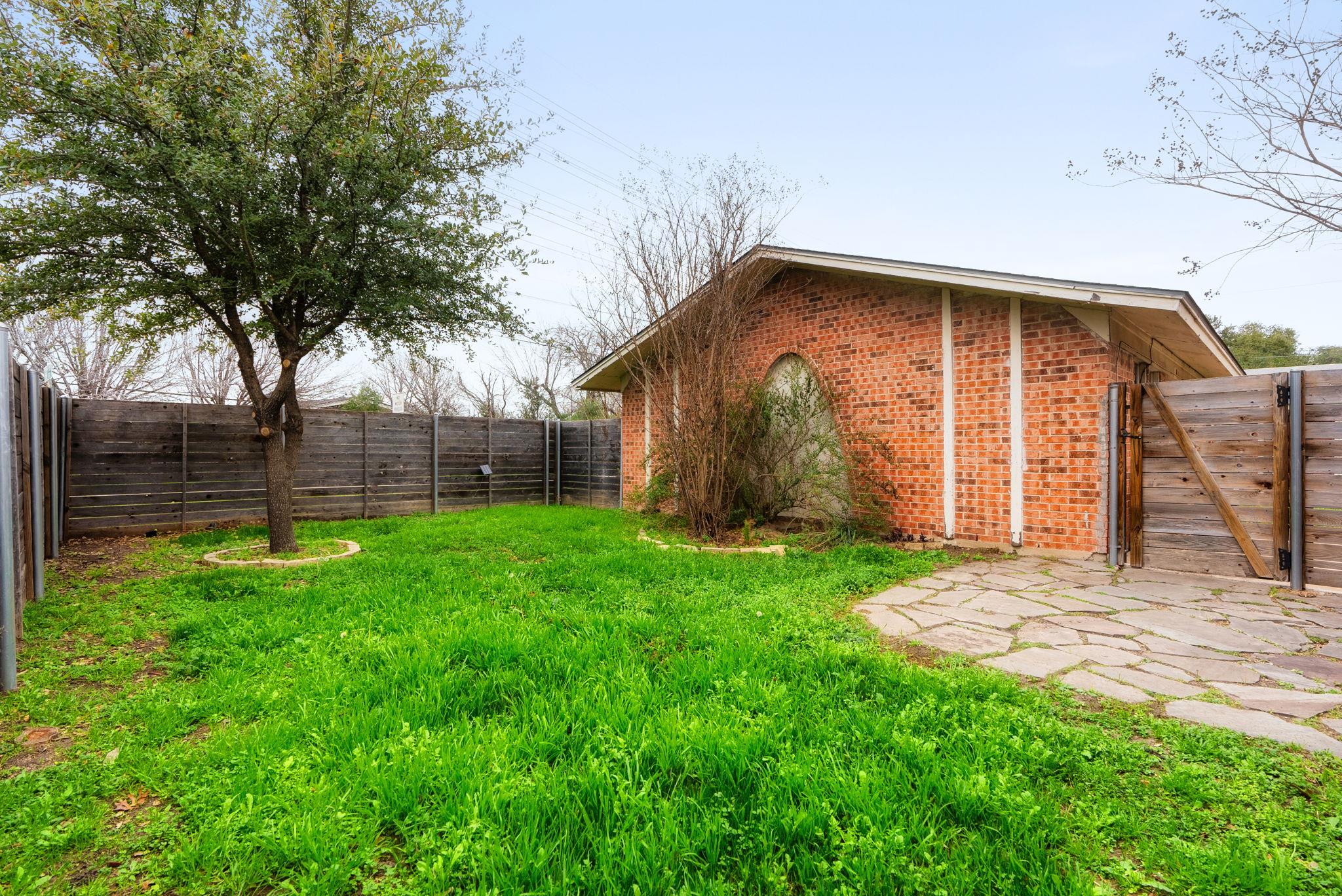 2408 Ventura Dr # A, Austin, TX 78741