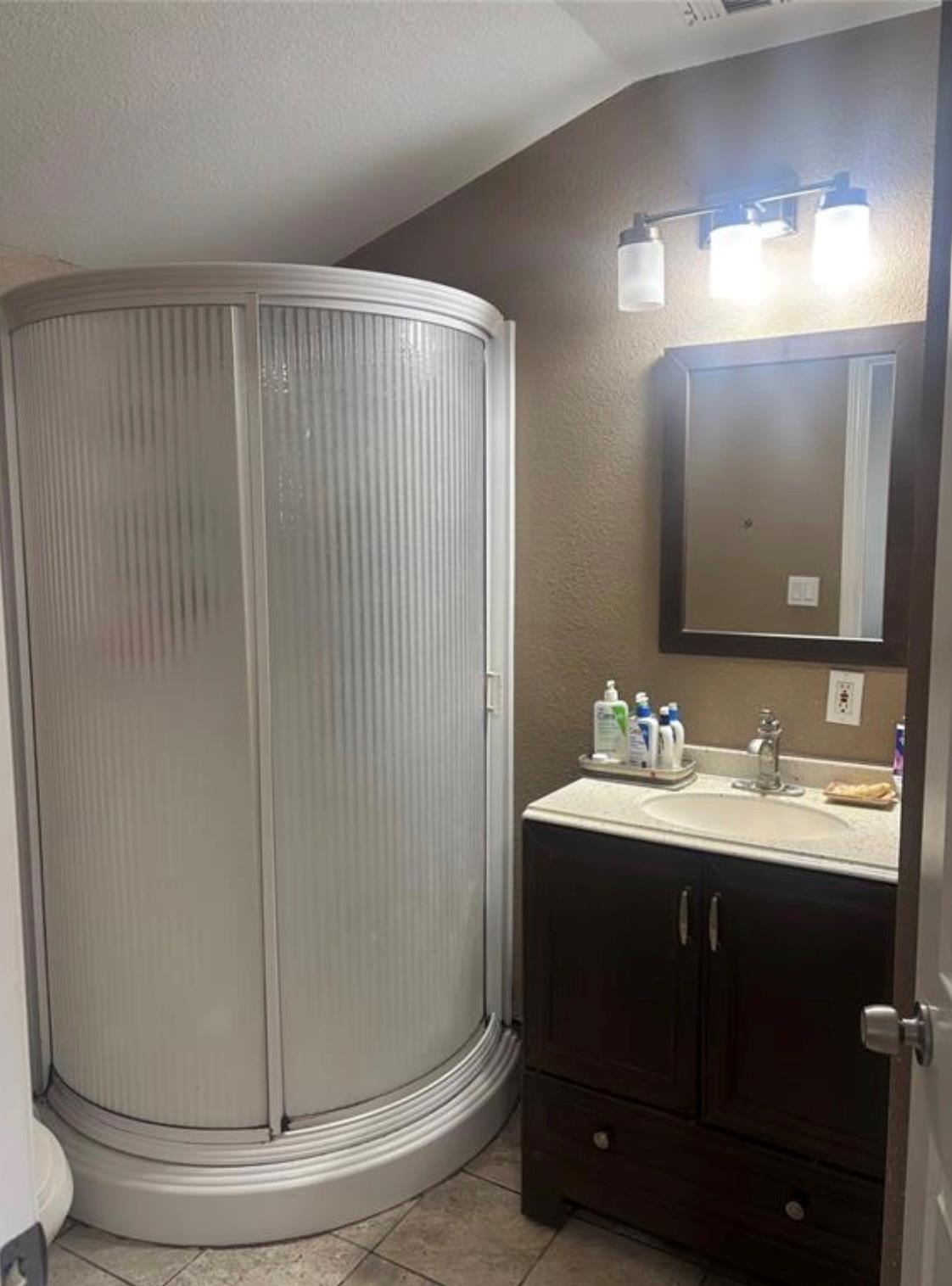 106 Zimmerman Ave, Bastrop, TX 78602