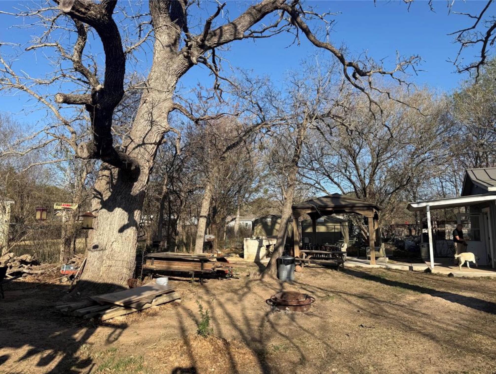 106 Zimmerman Ave, Bastrop, TX 78602