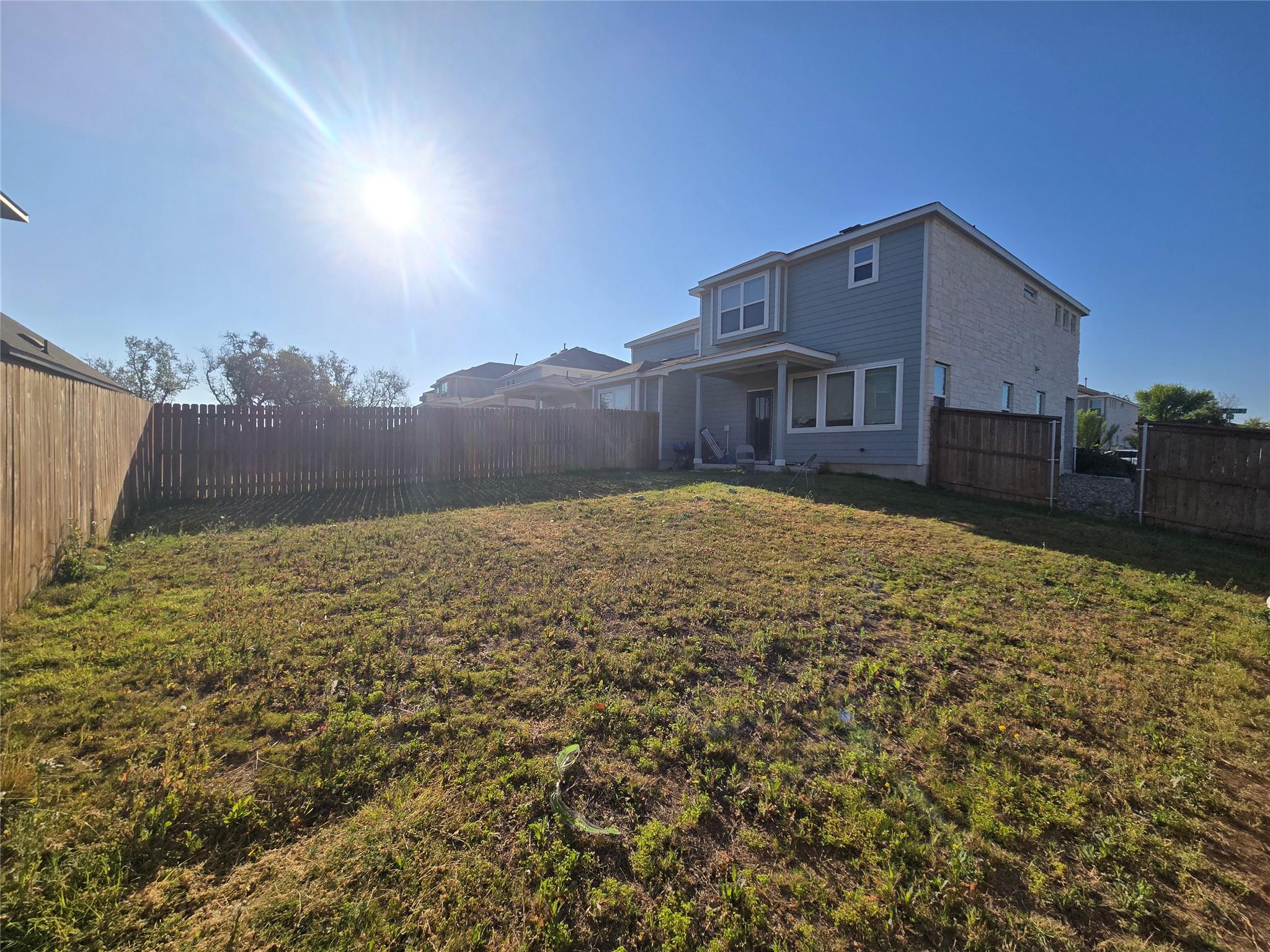 2328 Calvert Dr, Leander, TX 78641