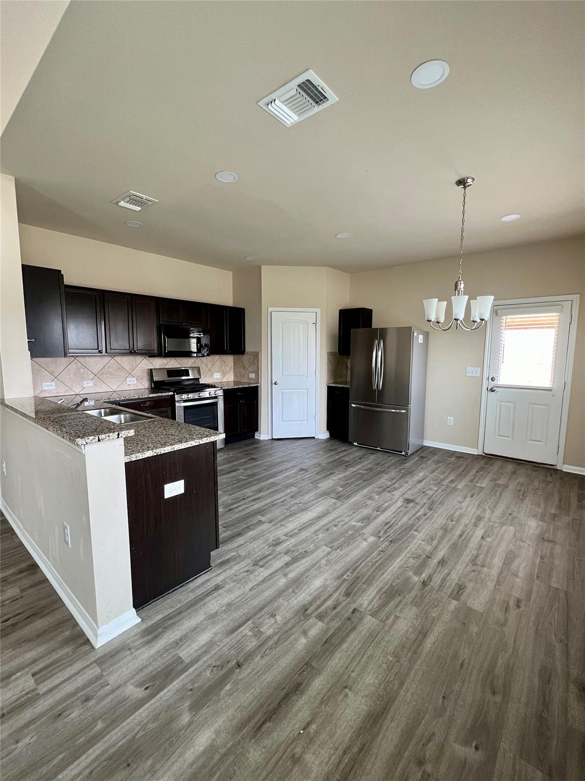 441 Moulins Ln, Georgetown, TX 78626