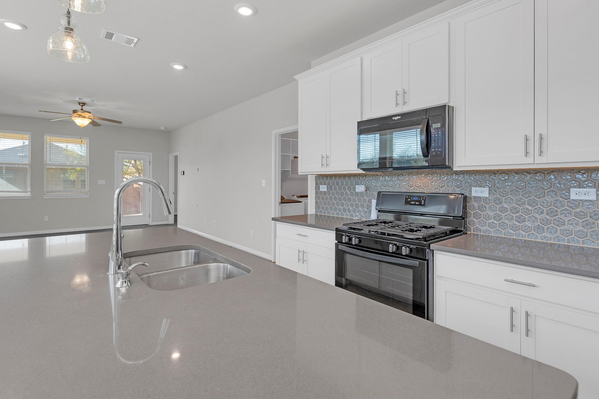 101 Mountain Valley St, Georgetown, TX 78628