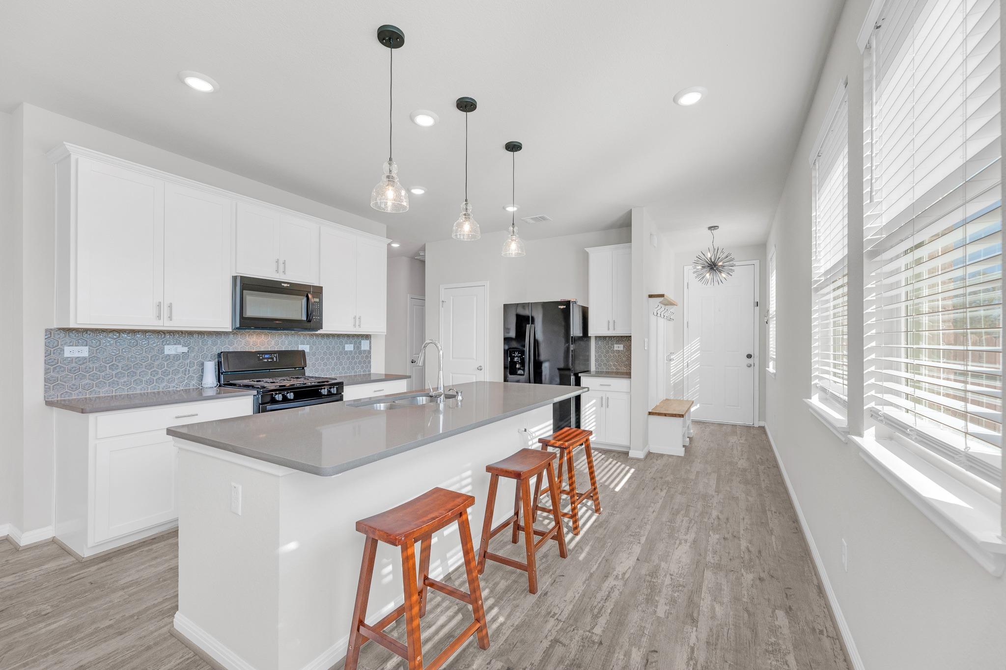 101 Mountain Valley St, Georgetown, TX 78628