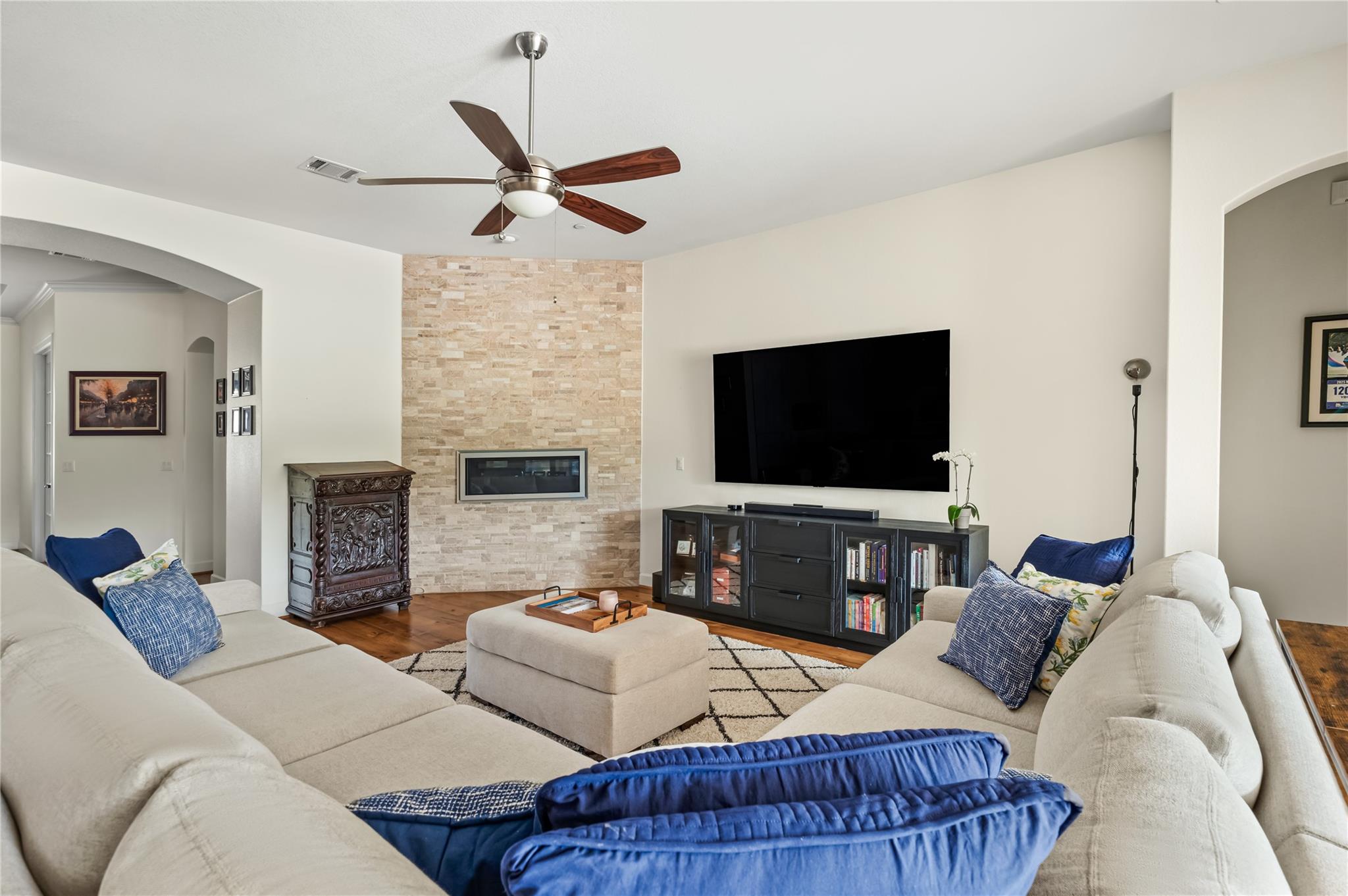 9637 Chamois Way, Austin, TX 78736