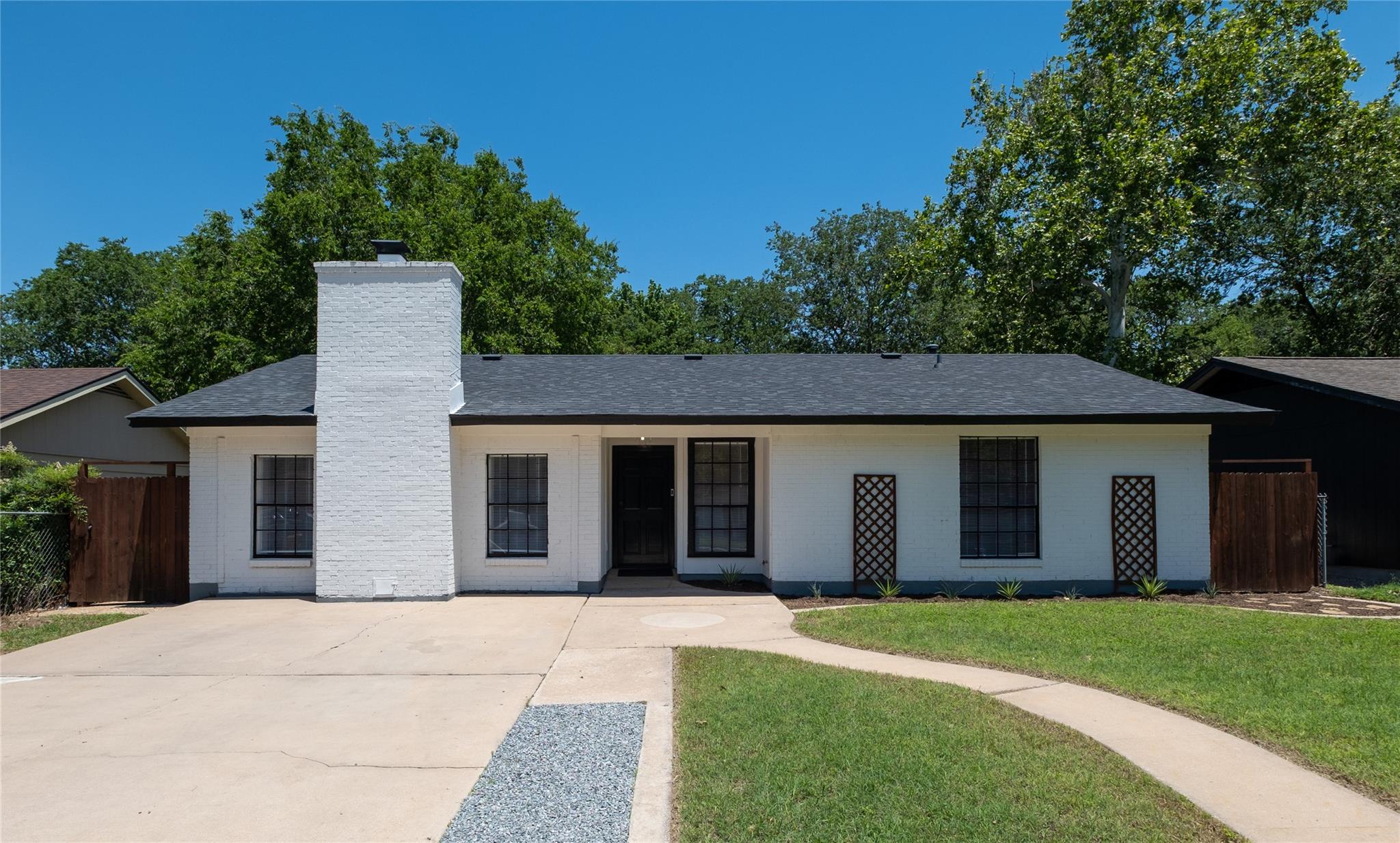 4604 Brassiewood Dr, Austin, TX 78744
