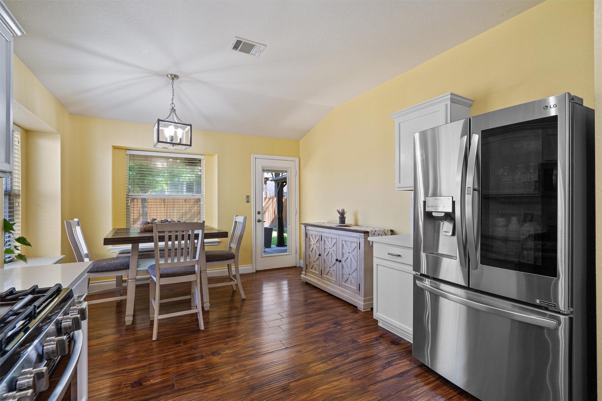 1108 Teapot Dr, Pflugerville, TX 78660