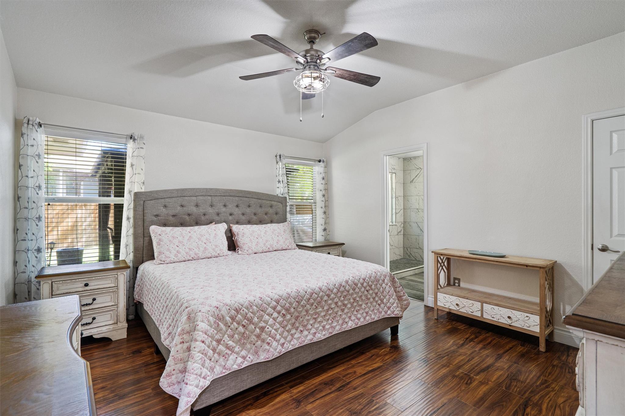 1108 Teapot Dr, Pflugerville, TX 78660