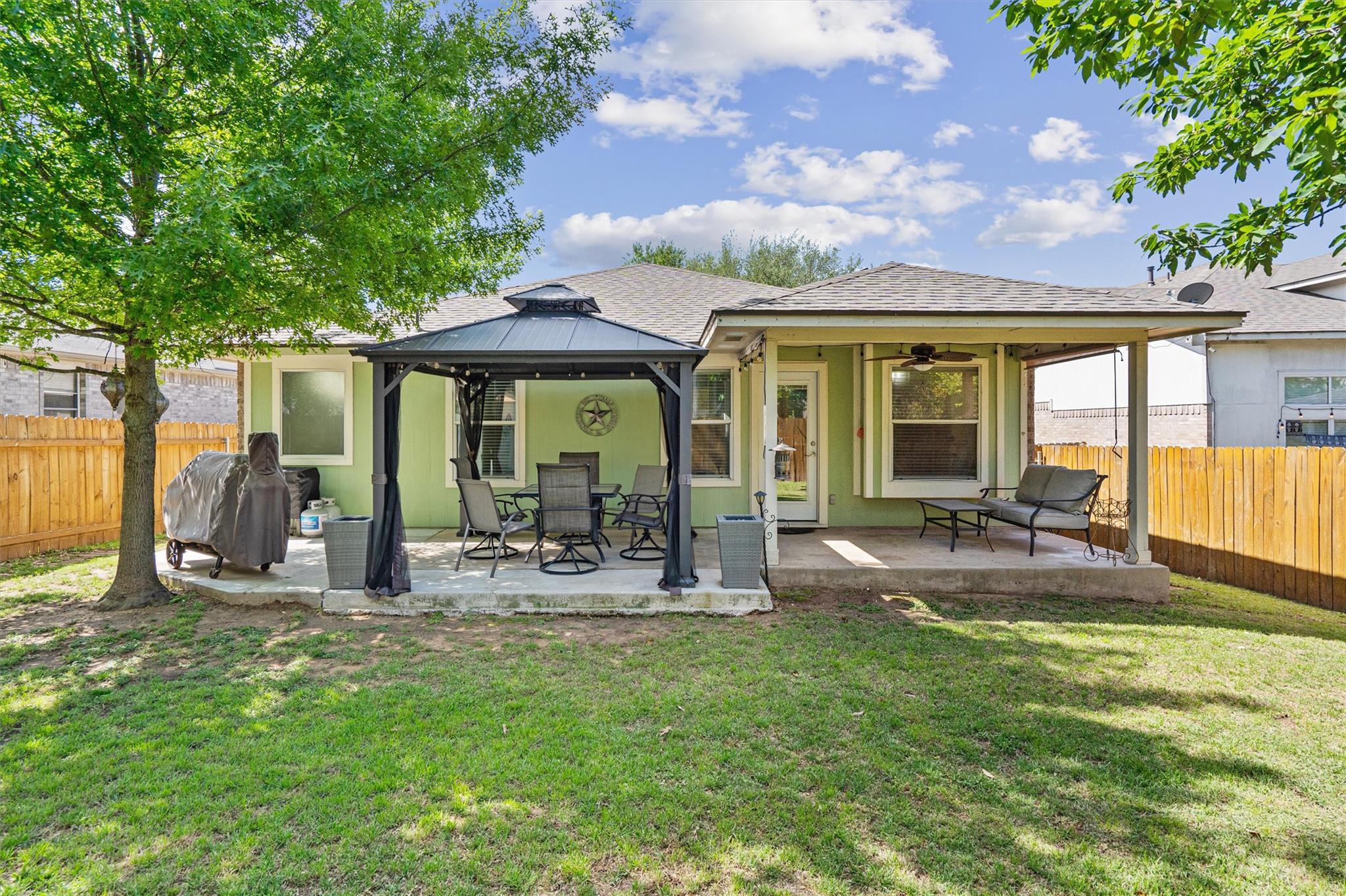 1108 Teapot Dr, Pflugerville, TX 78660