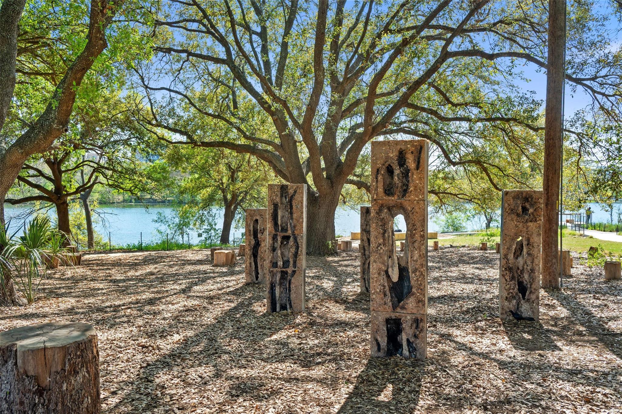 2713 Halcyon Dr # 3, Austin, TX 78702