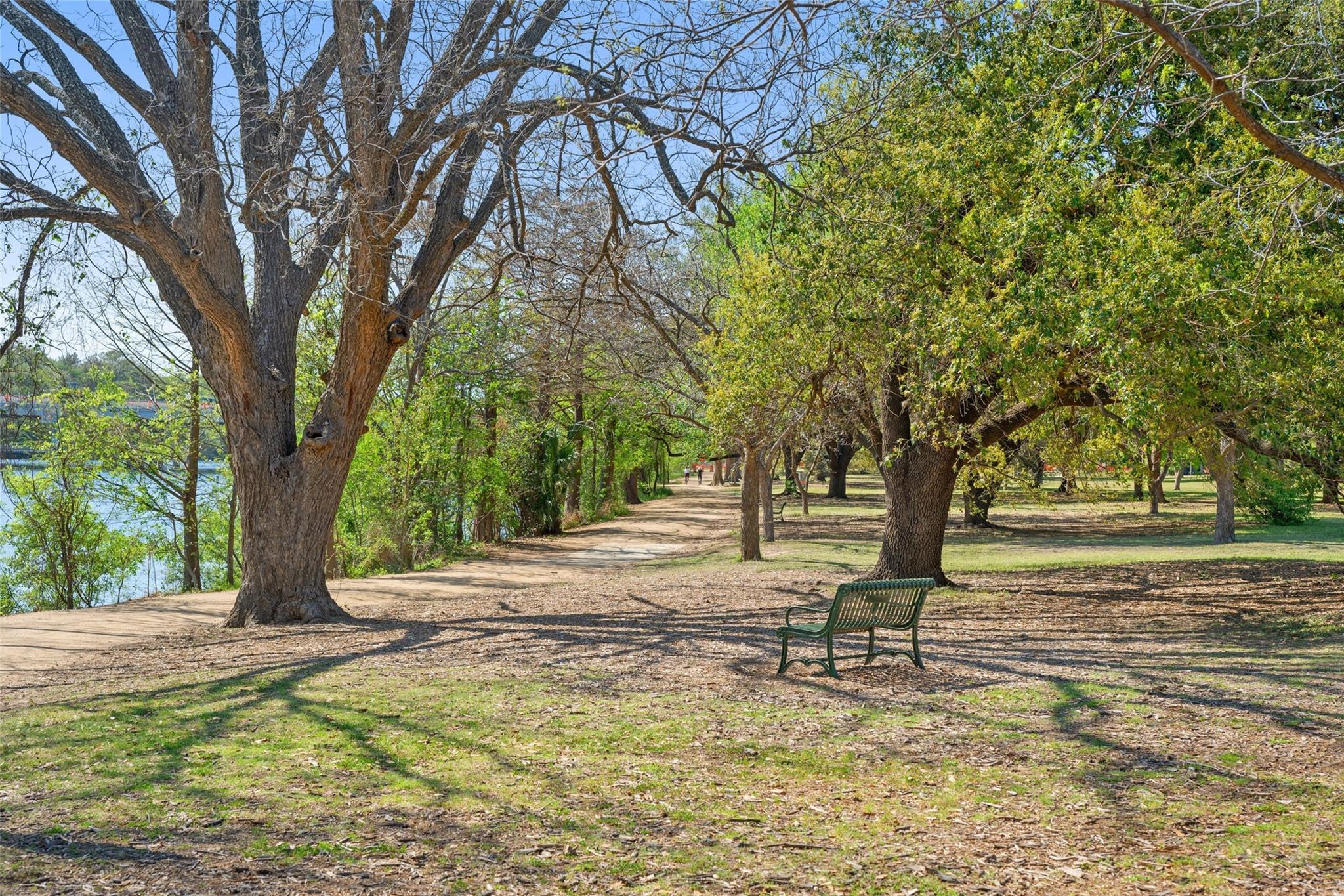 2713 Halcyon Dr # 3, Austin, TX 78702