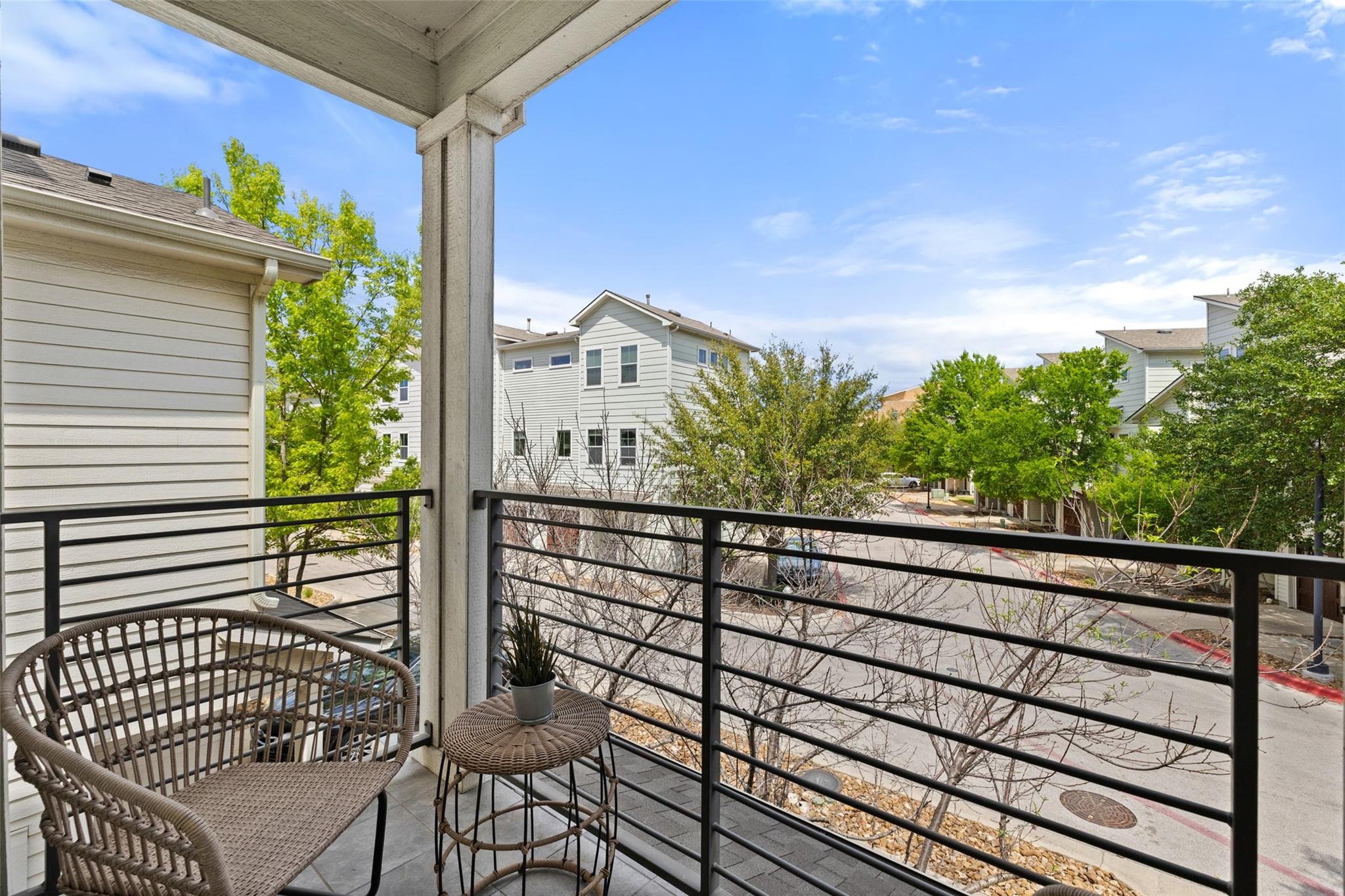 2713 Halcyon Dr # 3, Austin, TX 78702