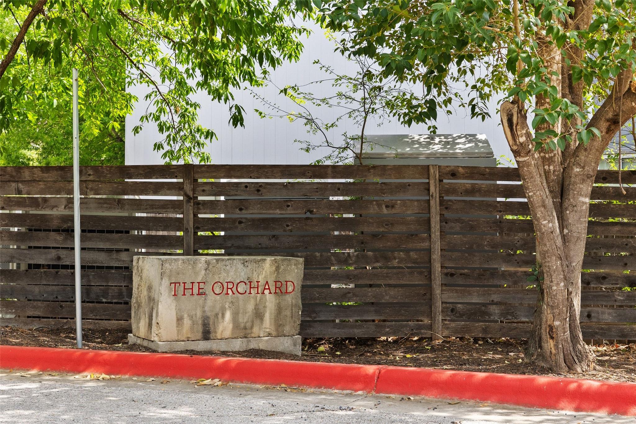 2713 Halcyon Dr # 3, Austin, TX 78702