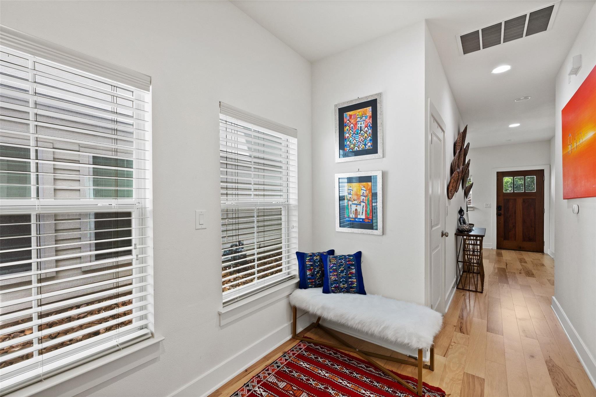 2713 Halcyon Dr # 3, Austin, TX 78702