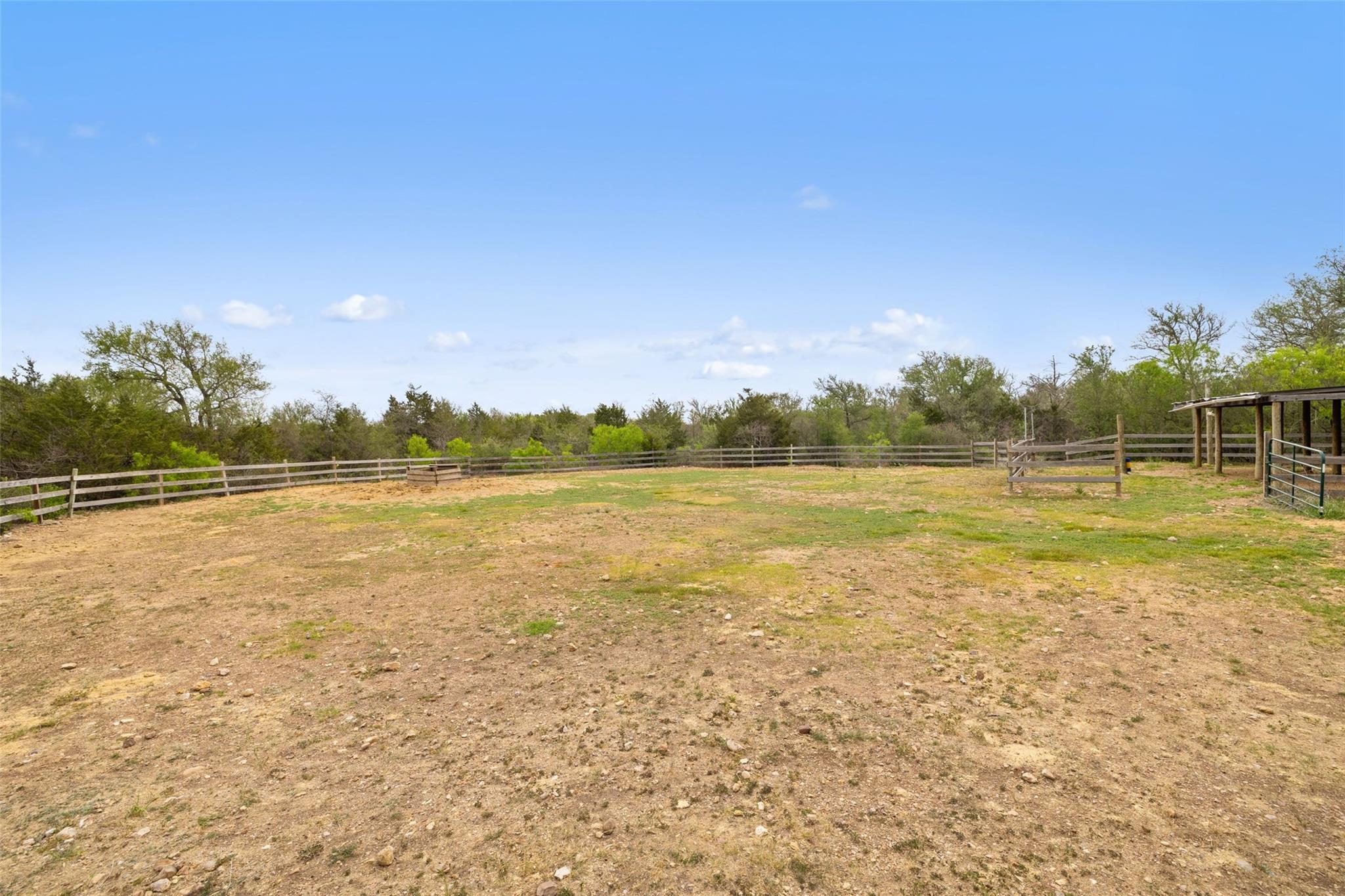 9426 Bock Rd, Buda, TX 78610