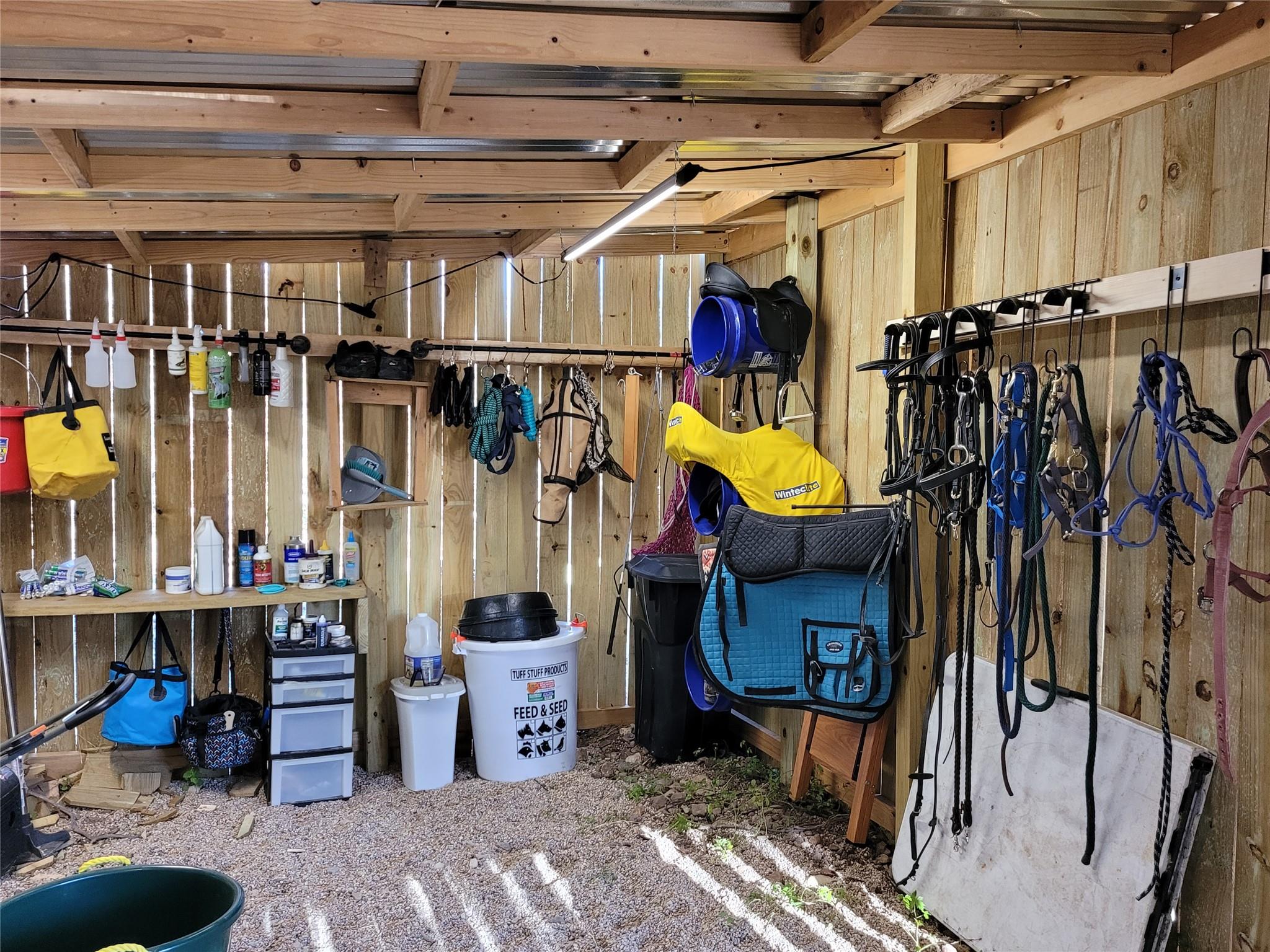 9426 Bock Rd, Buda, TX 78610