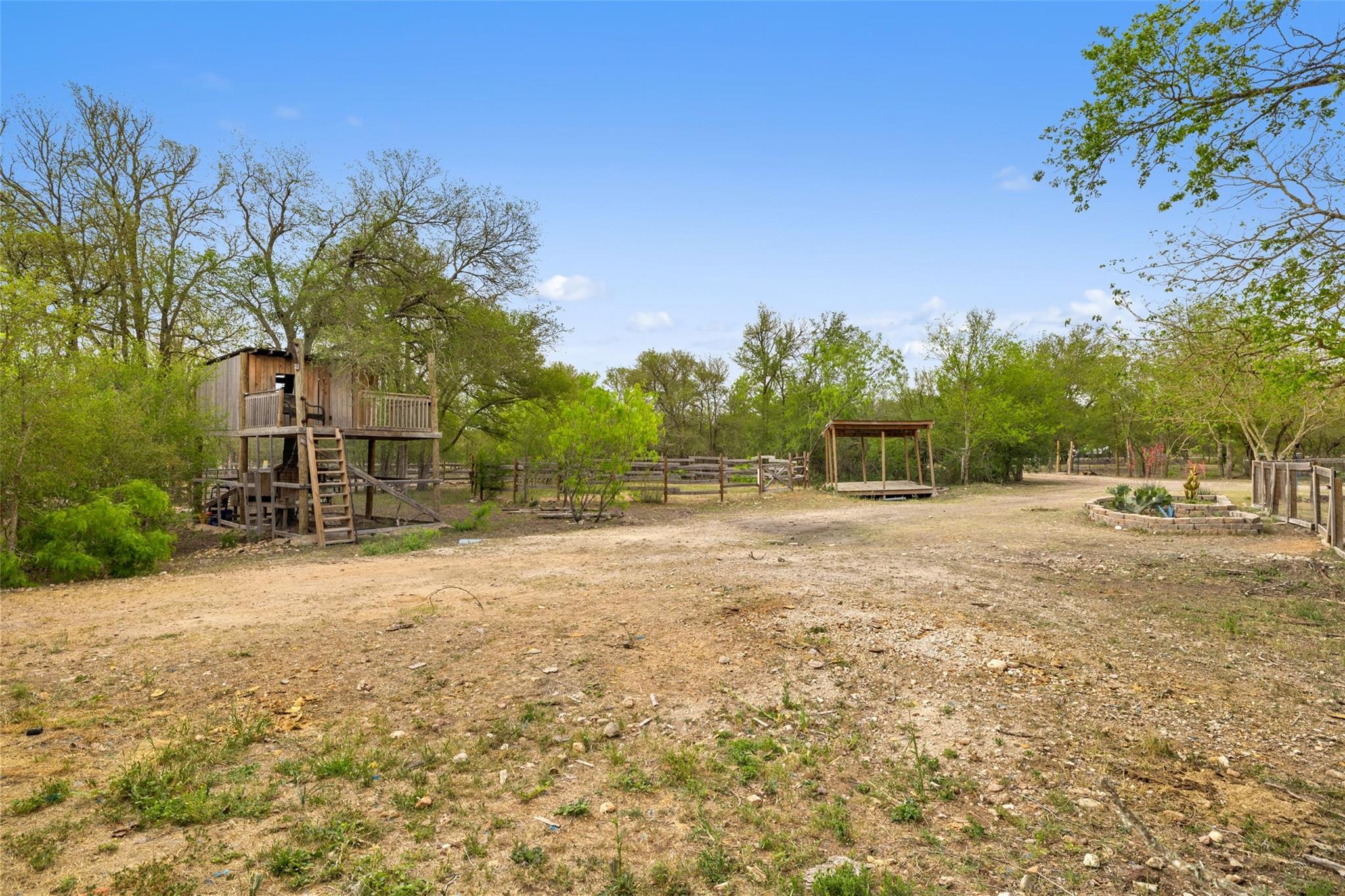9426 Bock Rd, Buda, TX 78610