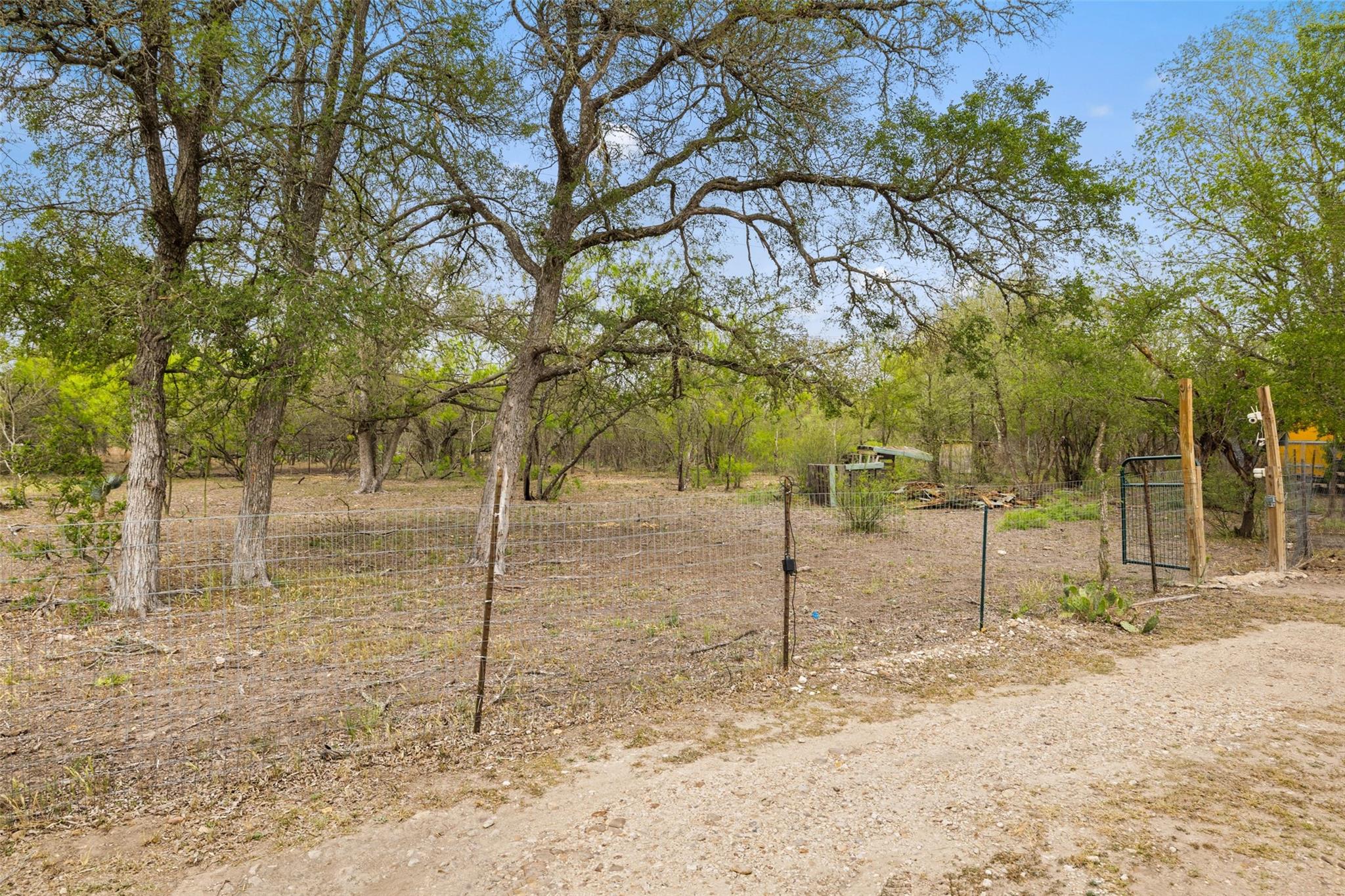 9426 Bock Rd, Buda, TX 78610