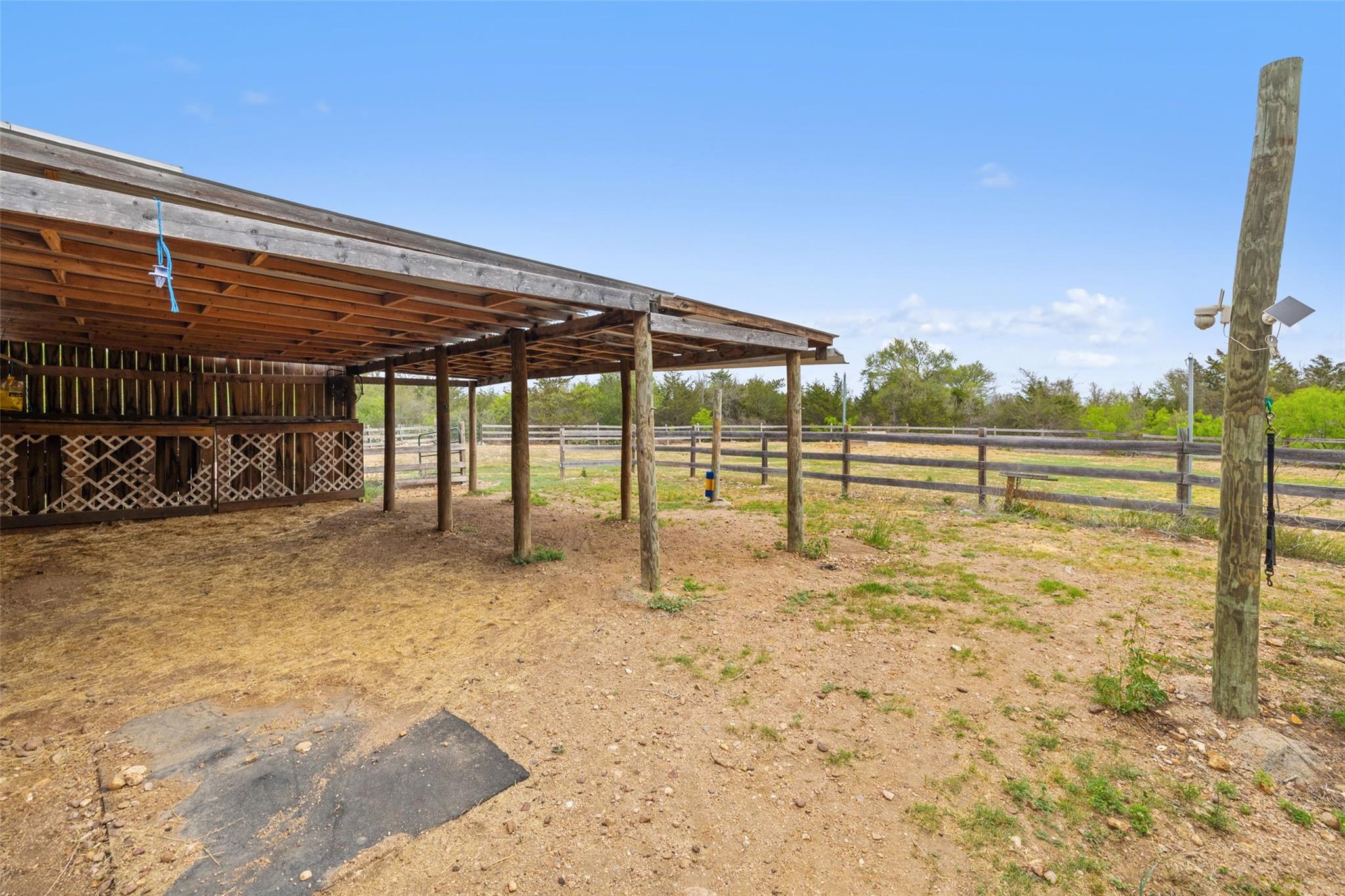 9426 Bock Rd, Buda, TX 78610