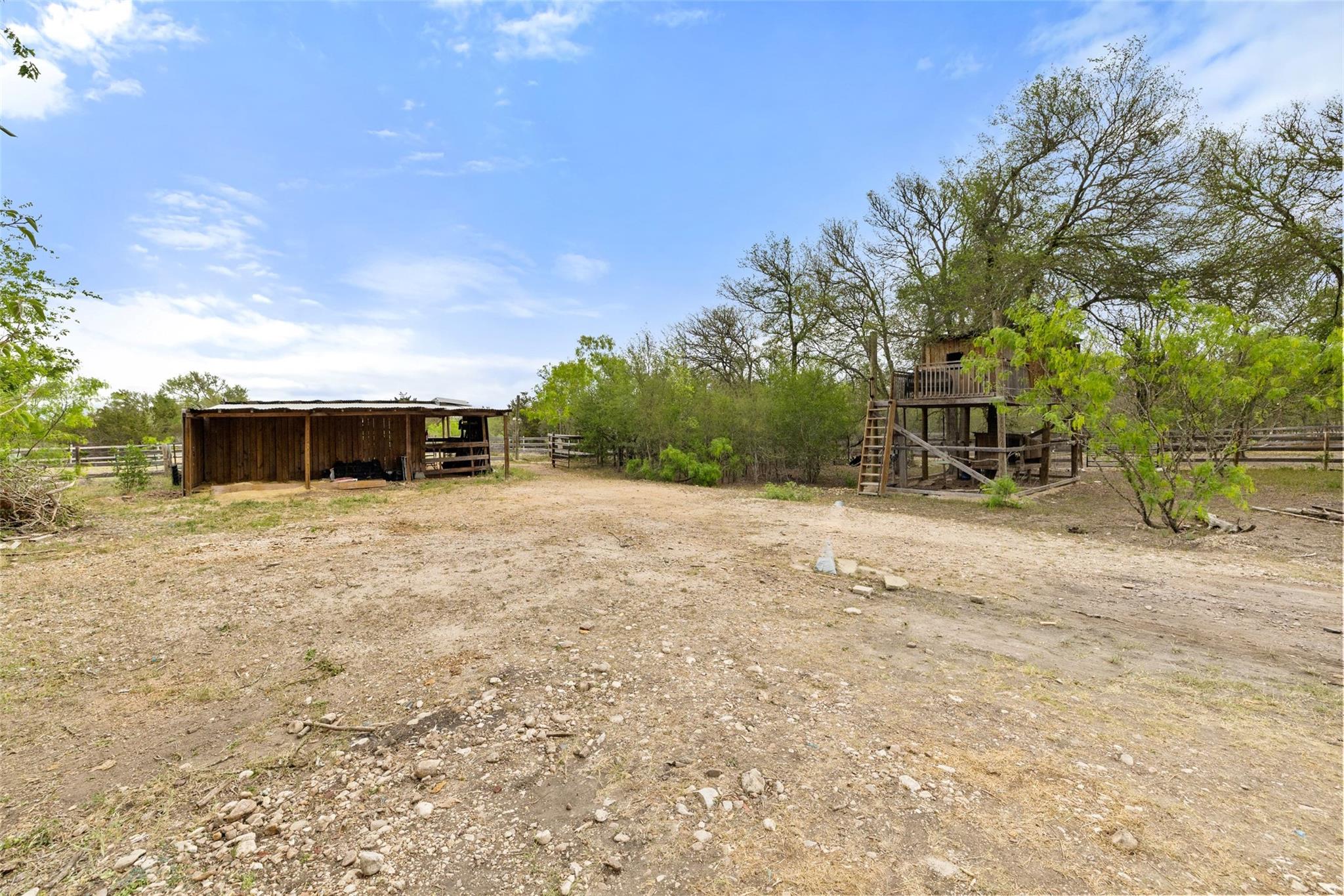 9426 Bock Rd, Buda, TX 78610
