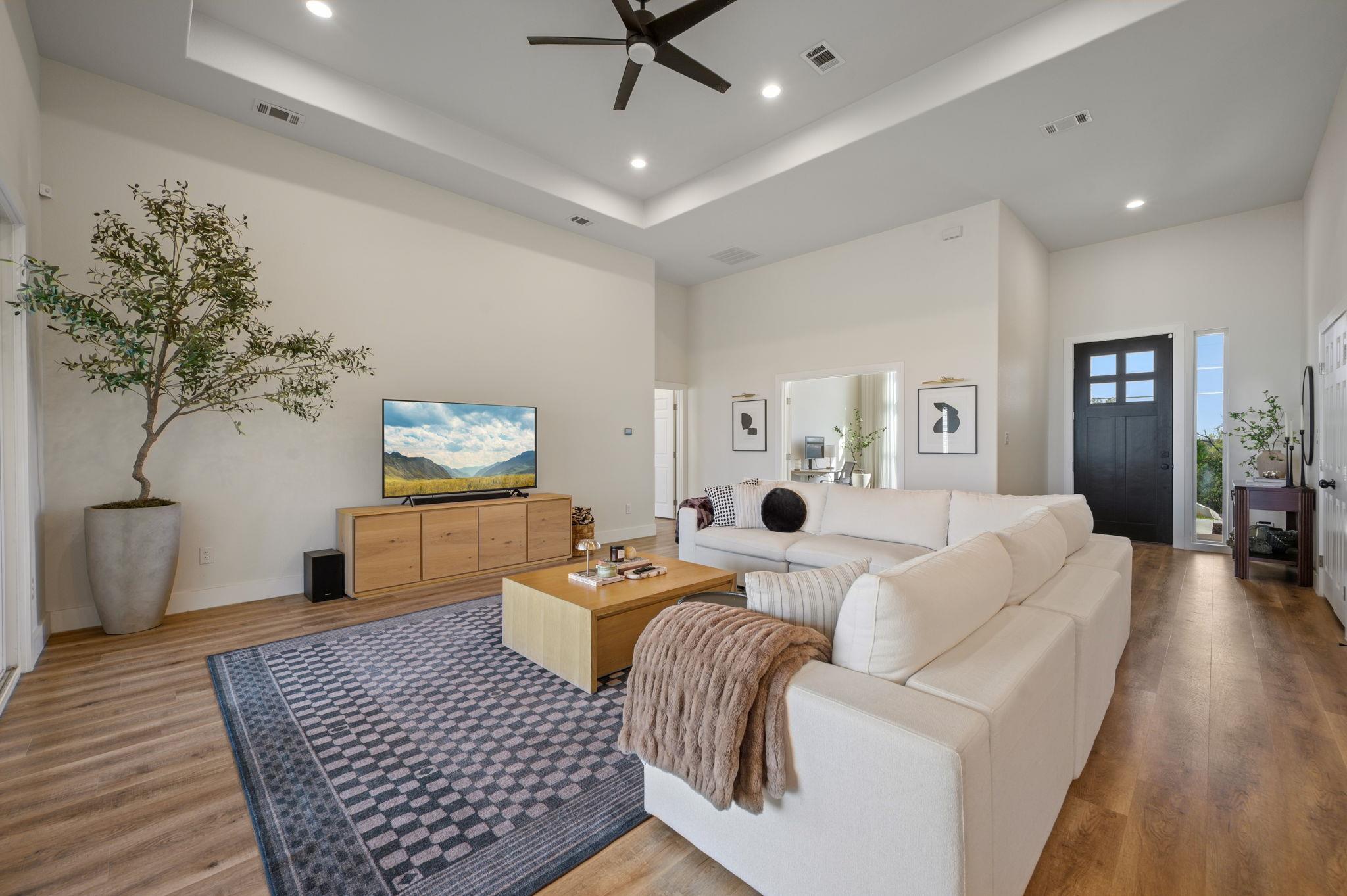 8604 Bar K Ranch Rd, Lago Vista, TX 78645