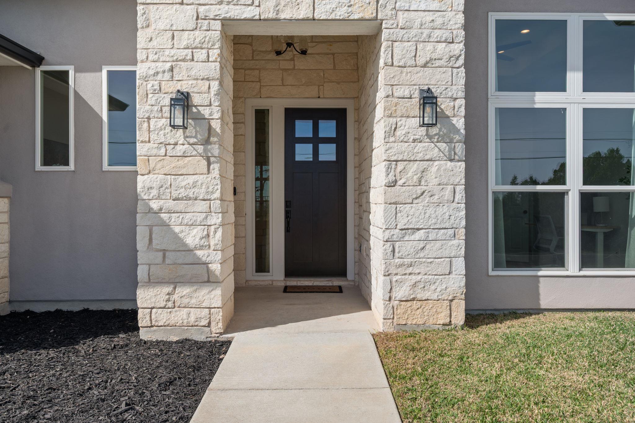 8604 Bar K Ranch Rd, Lago Vista, TX 78645