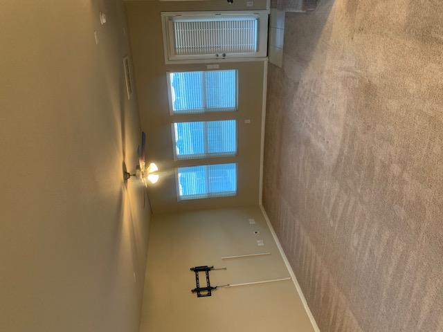 118 Eagle Lake Dr, Hutto, TX 78634