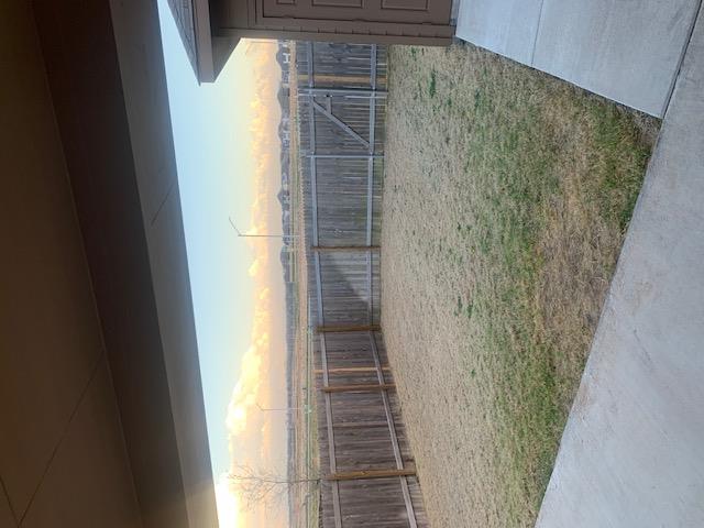 118 Eagle Lake Dr, Hutto, TX 78634