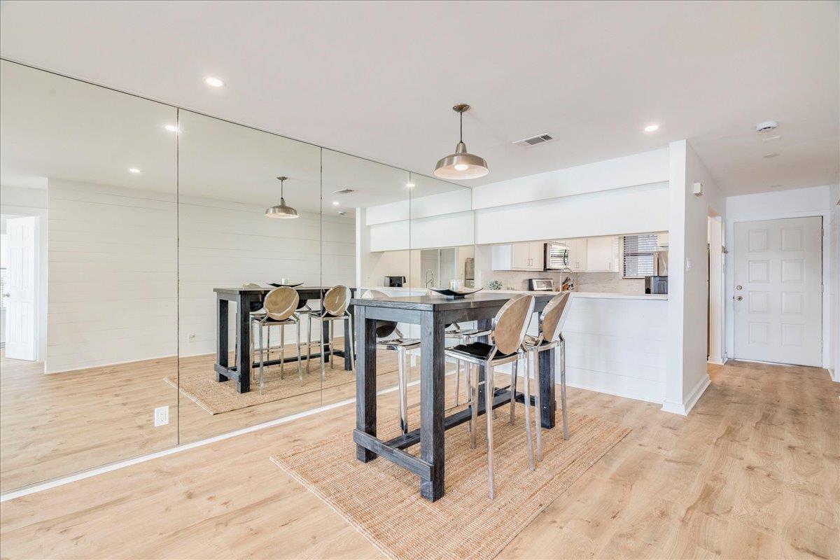 101 Island Dr # A, Horseshoe Bay, TX 78657