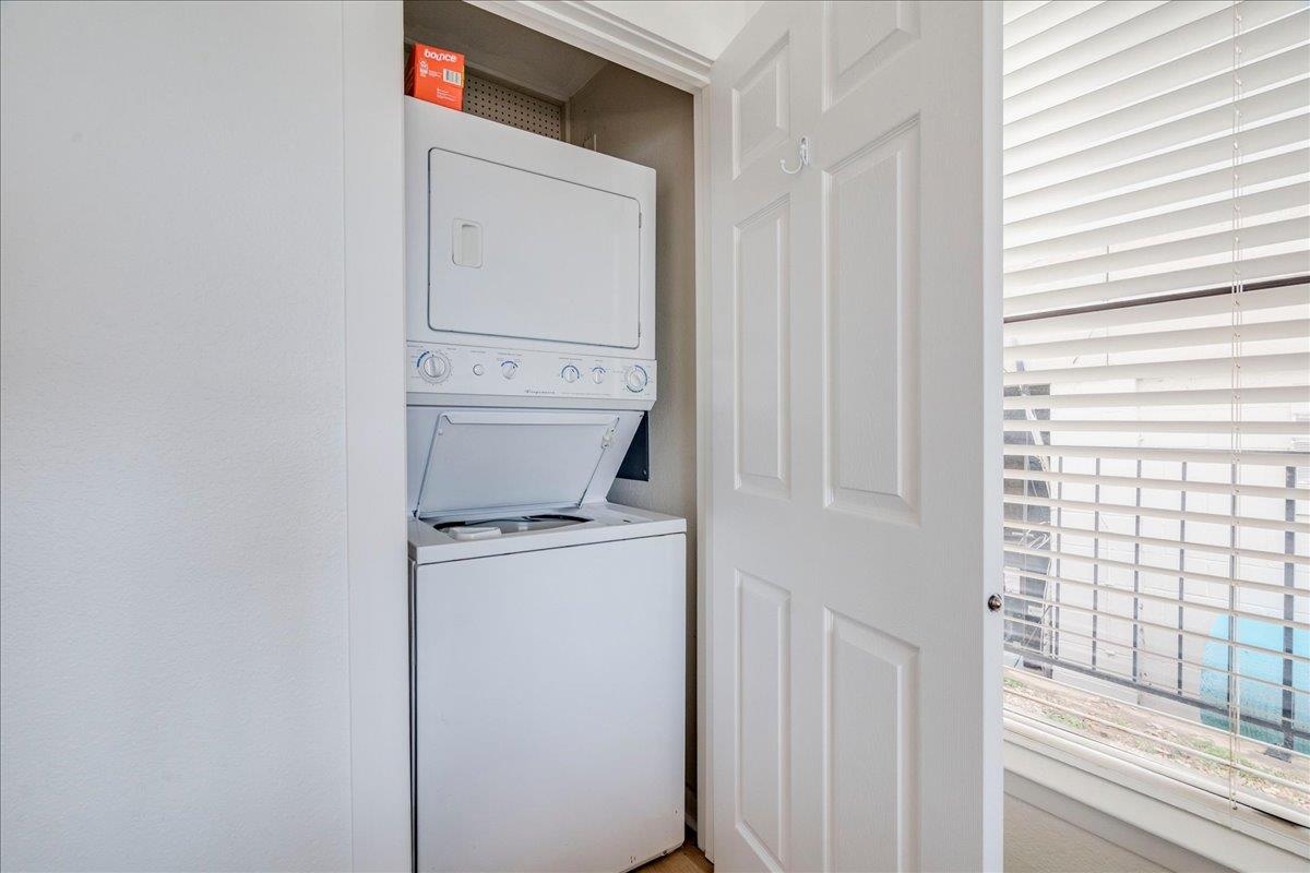 101 Island Dr # A, Horseshoe Bay, TX 78657