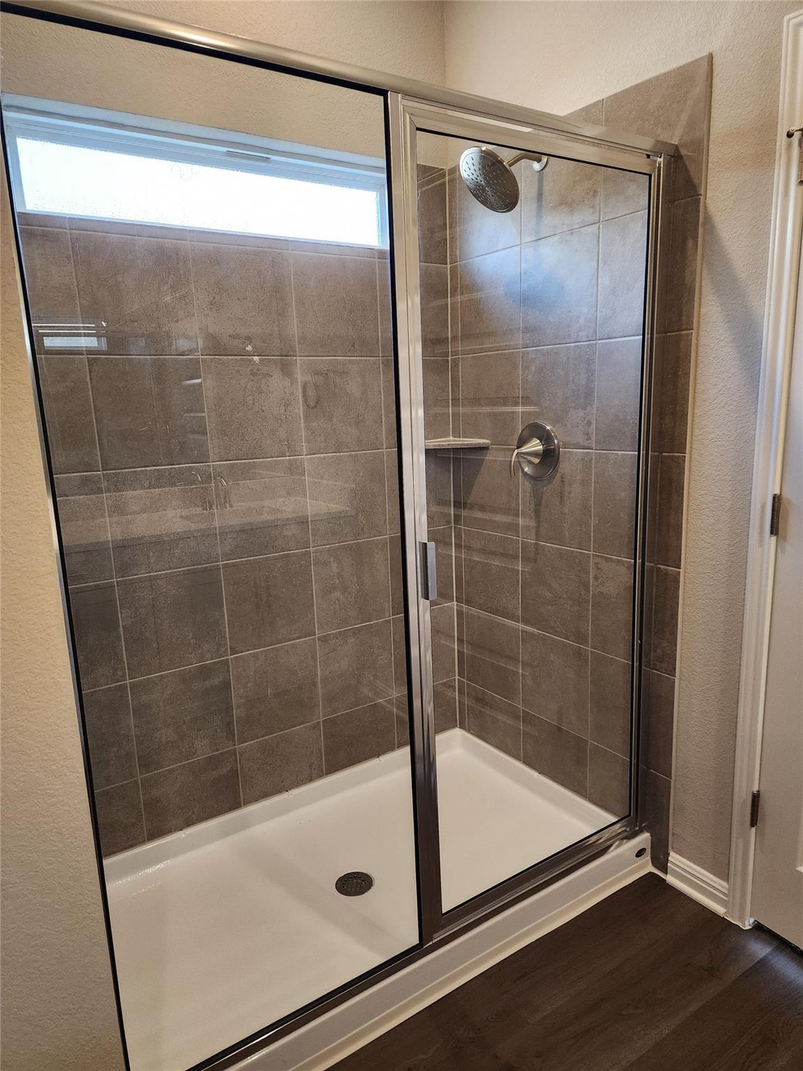 120 Greenspire Ln, Hutto, TX 78634