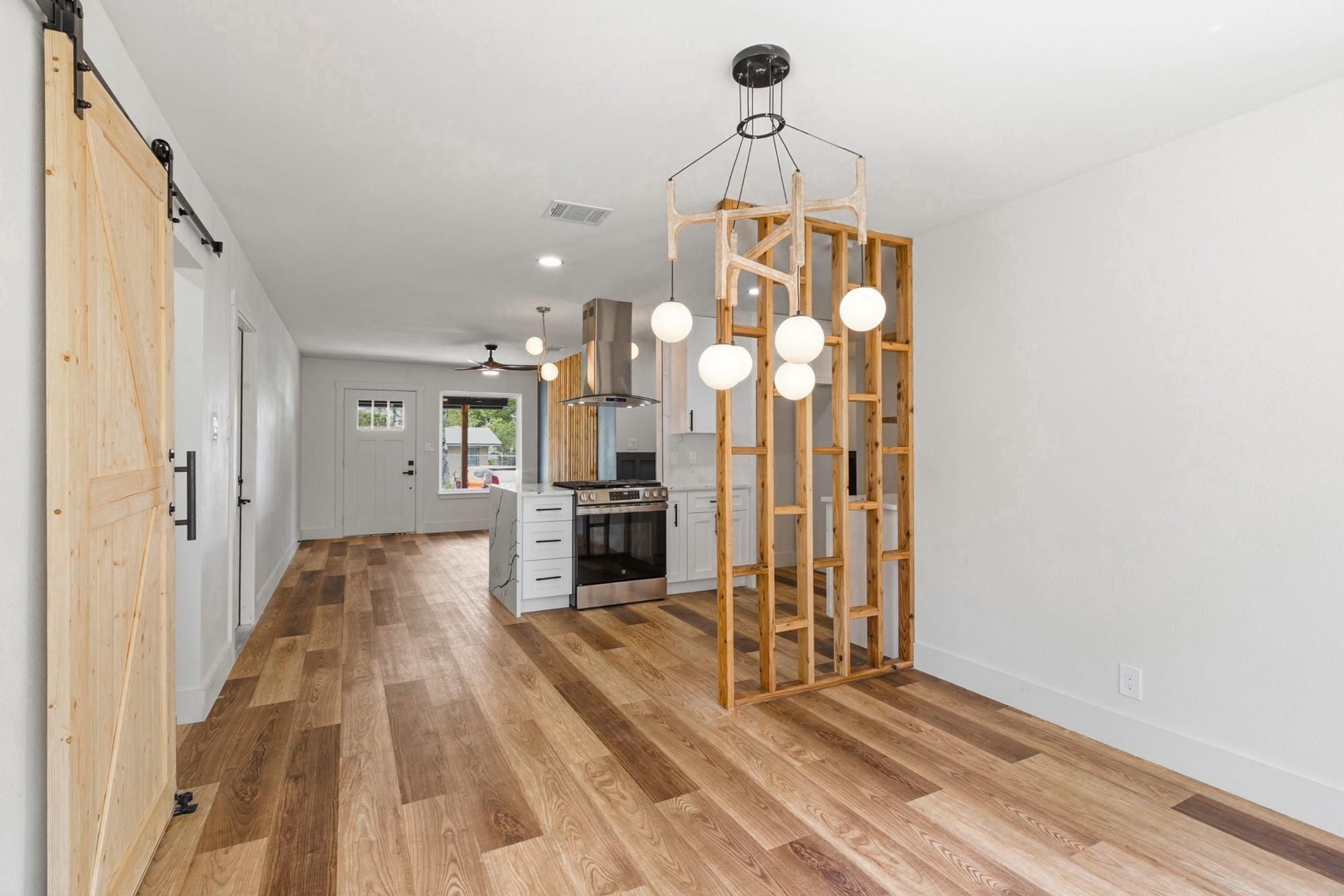 309 E Lola Dr, Austin, TX 78753