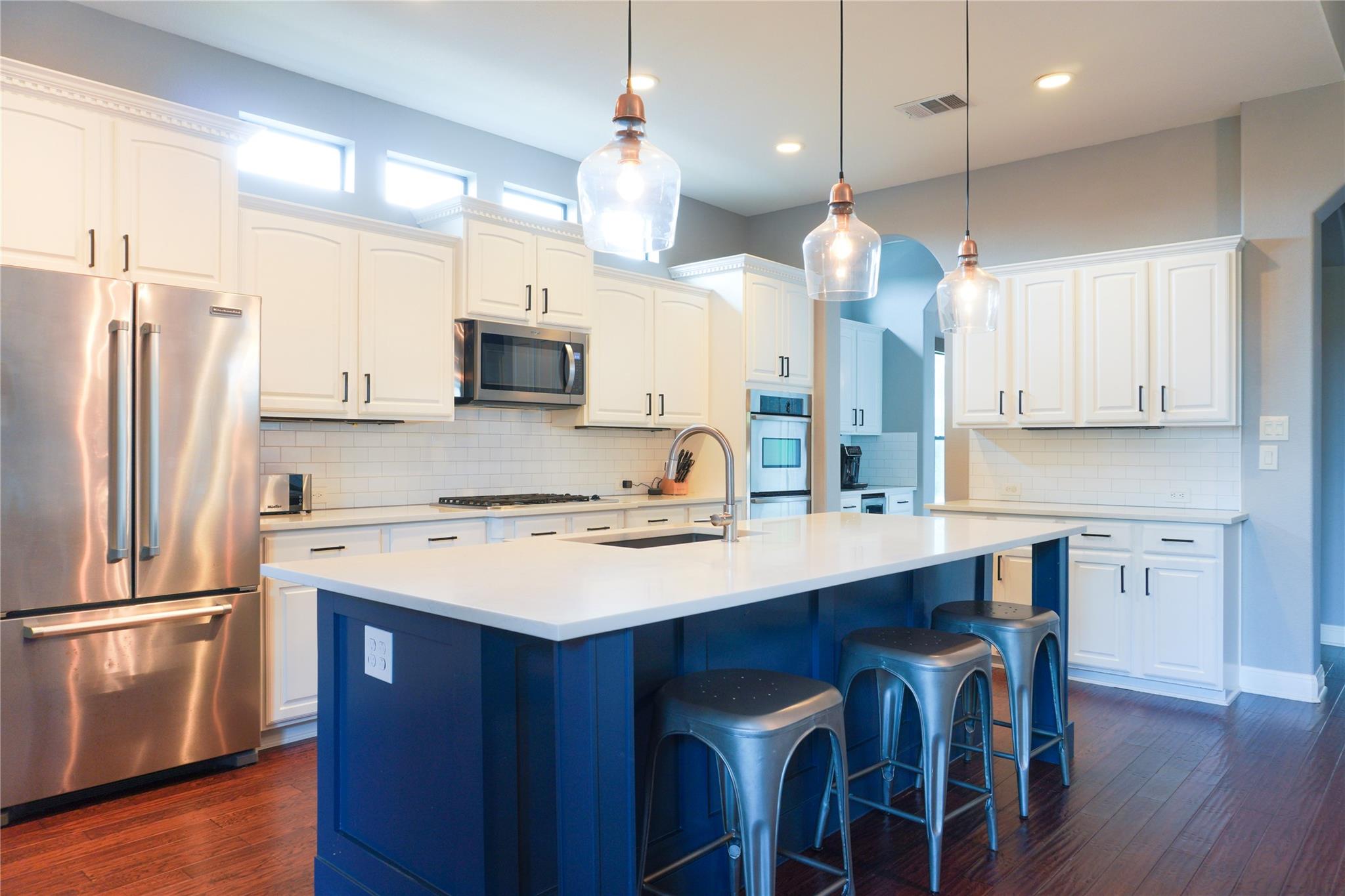 102 Indigo Run Cv, Austin, TX 78738