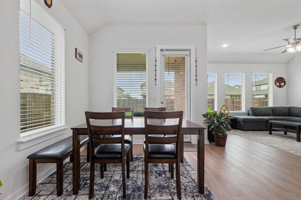 1813 Crow Hop Vw, Leander, TX 78641