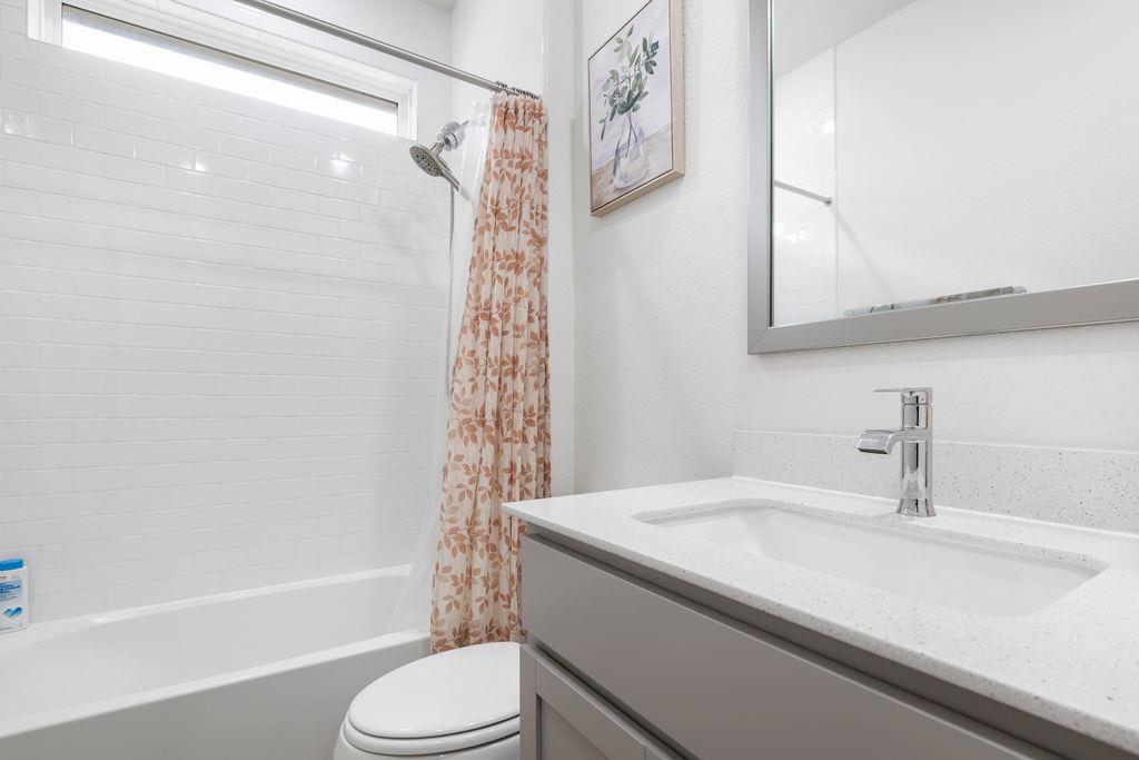 1813 Crow Hop Vw, Leander, TX 78641