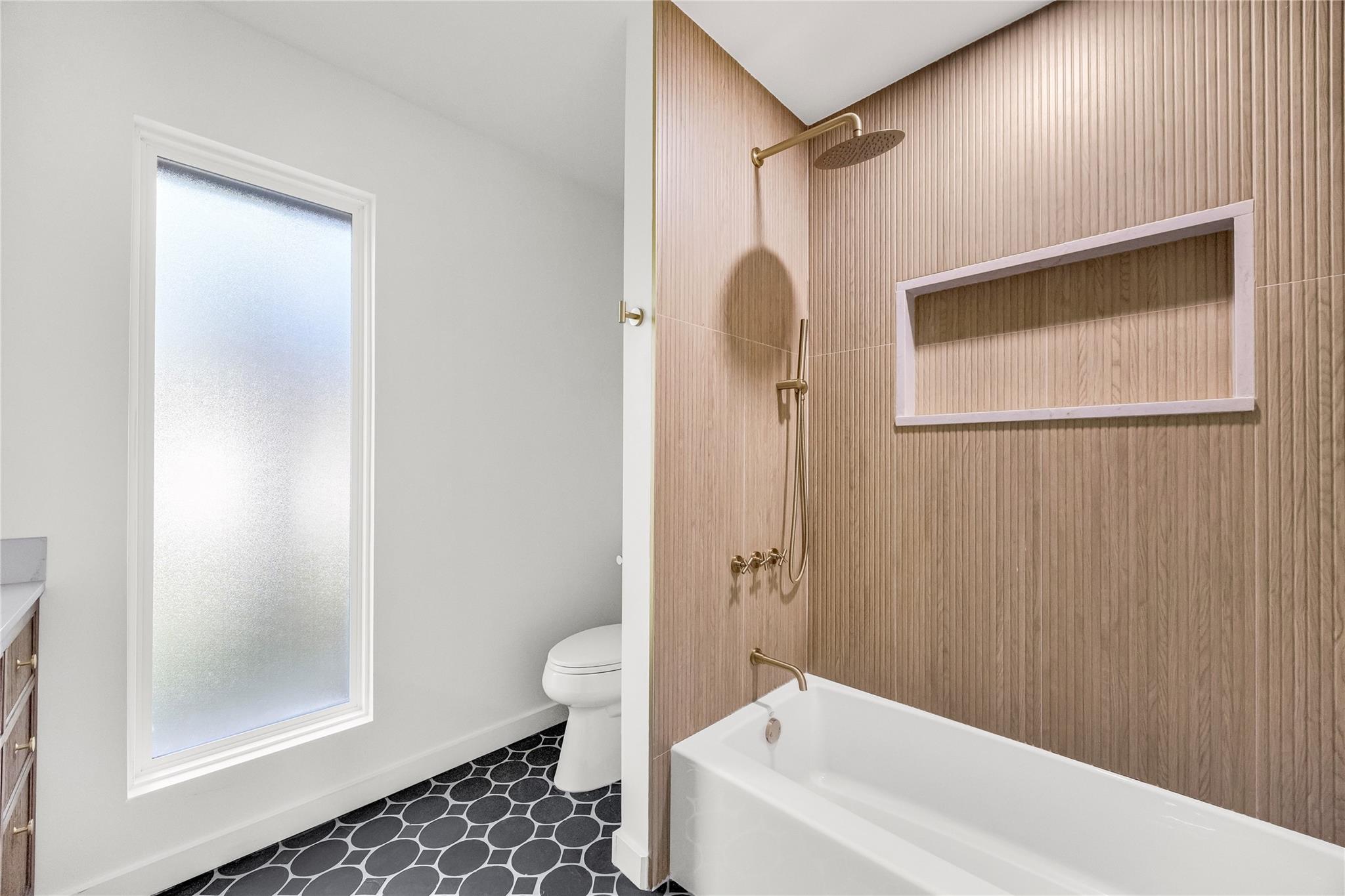 2501 Crownspoint Dr, Austin, TX 78748