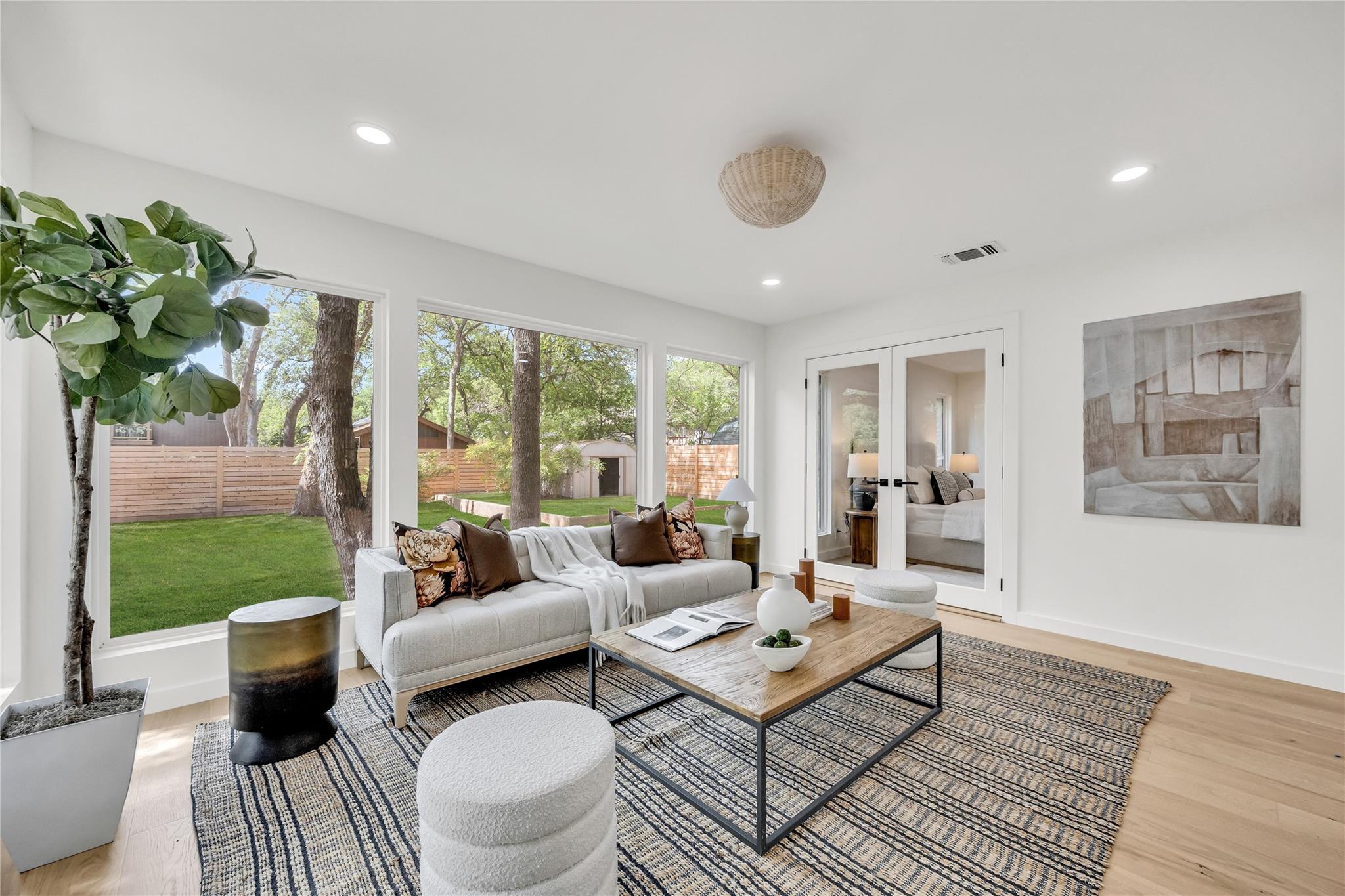 2501 Crownspoint Dr, Austin, TX 78748