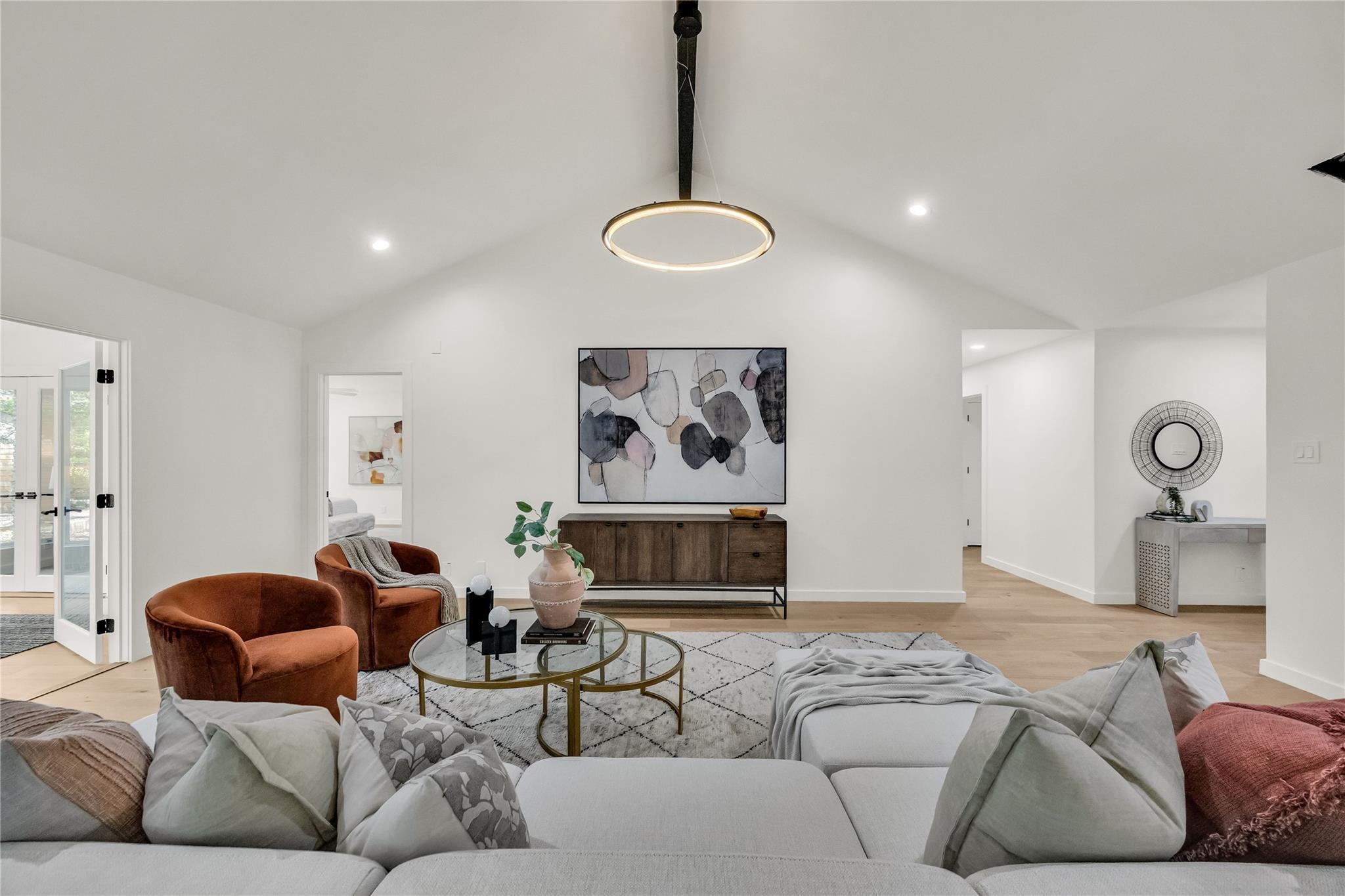 2501 Crownspoint Dr, Austin, TX 78748