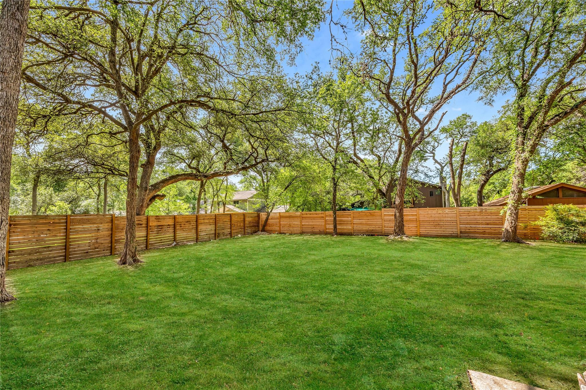 2501 Crownspoint Dr, Austin, TX 78748