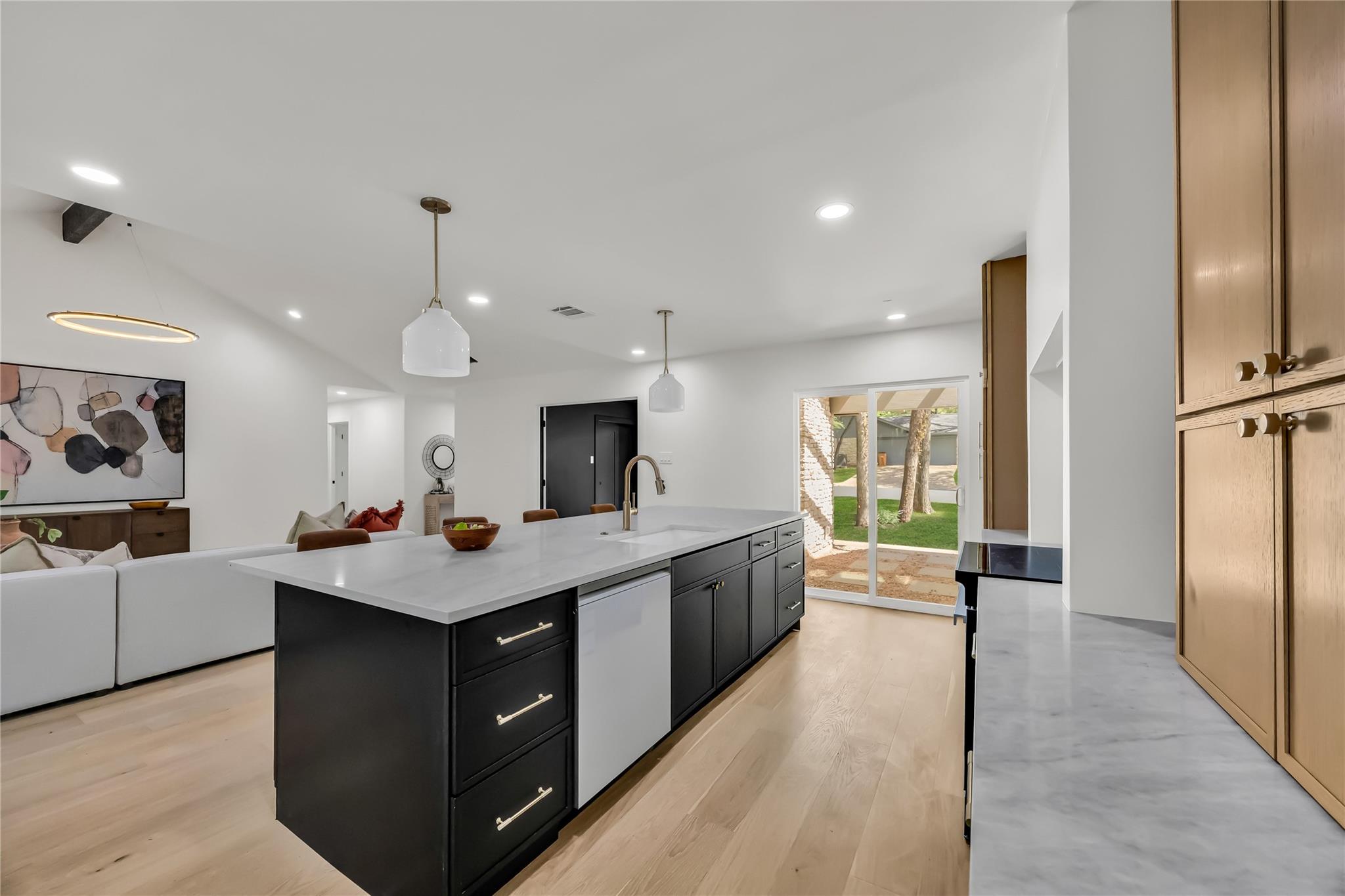 2501 Crownspoint Dr, Austin, TX 78748